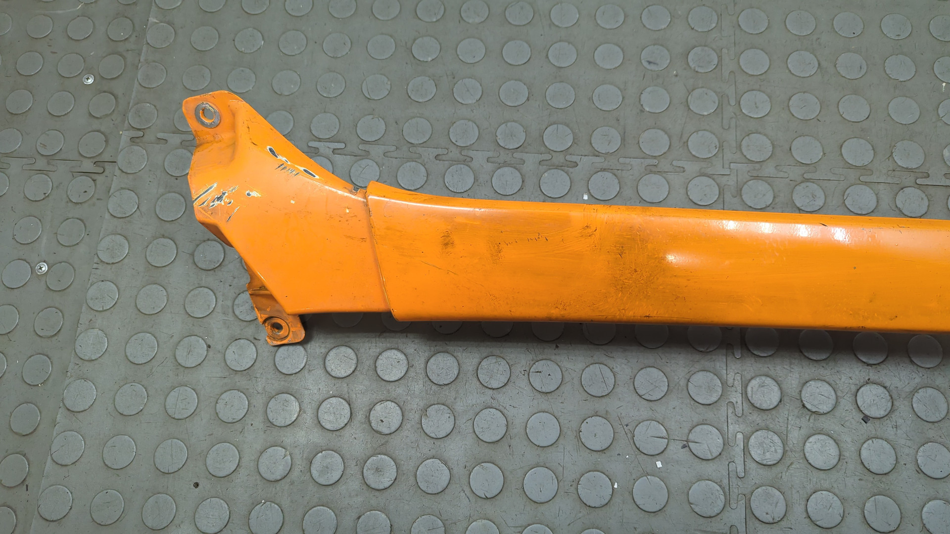 Накладка (кузов наружные)