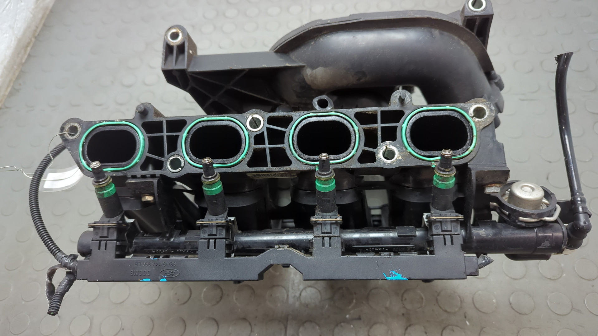 Коллектор впускной