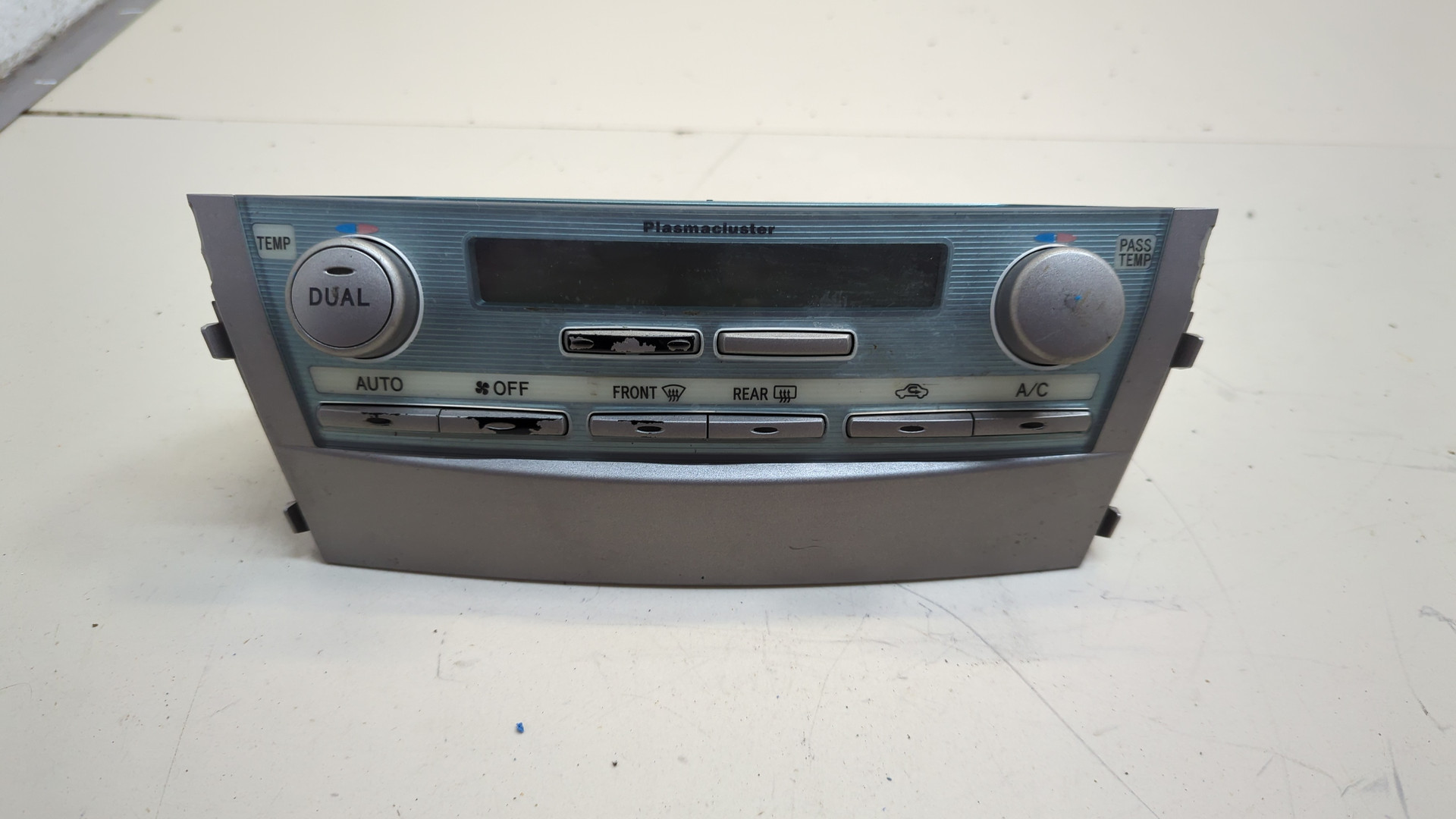 Переключатель отопителя