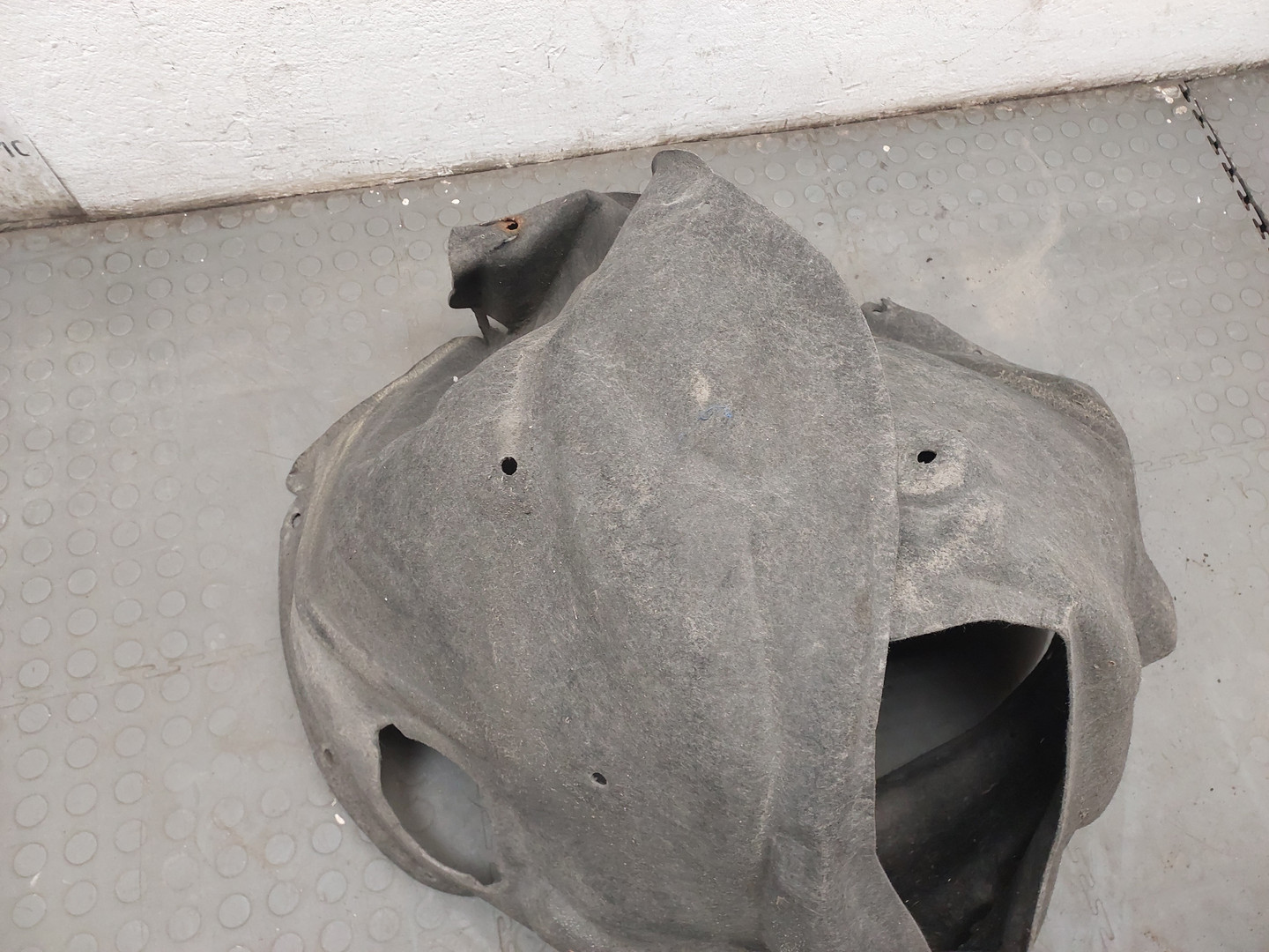 Локер передний левый