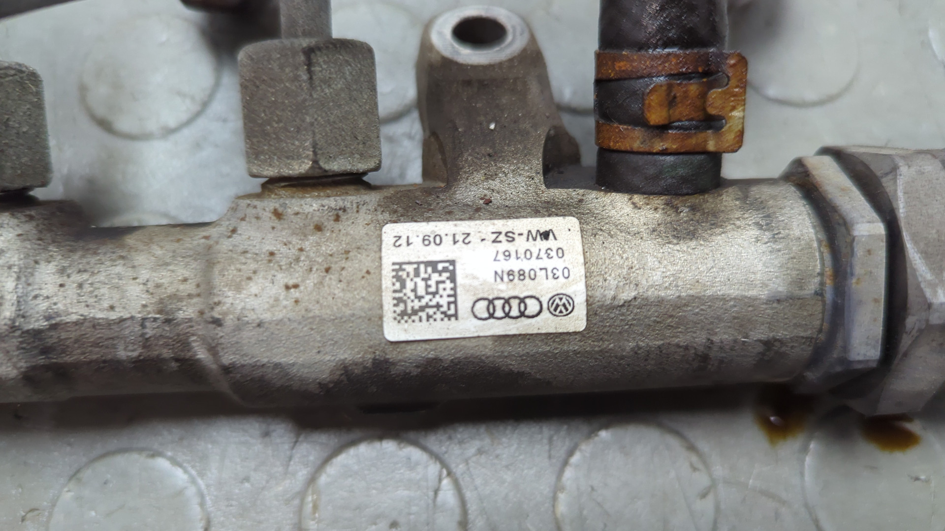 Рейка топливная (рампа)