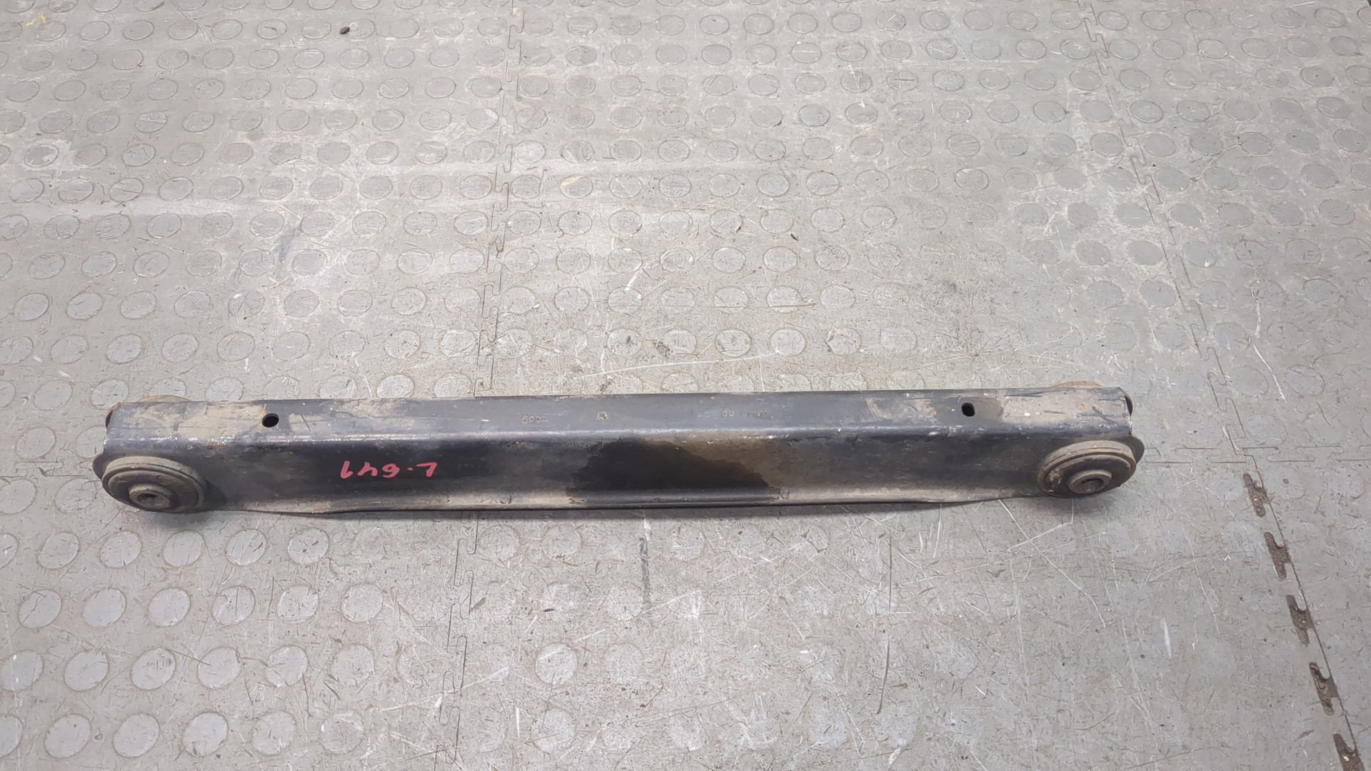 Рычаг задний