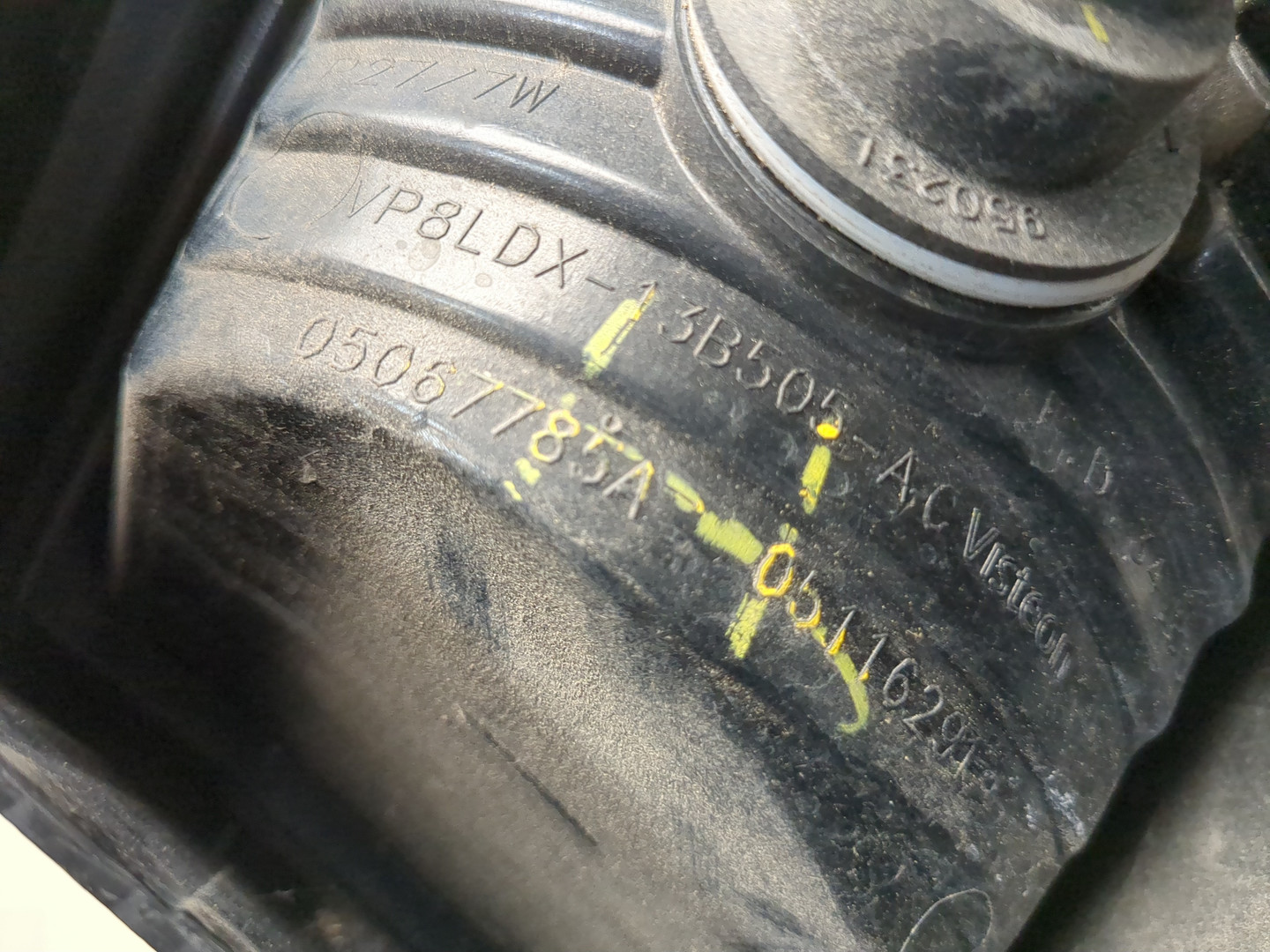 Фонарь задний левый