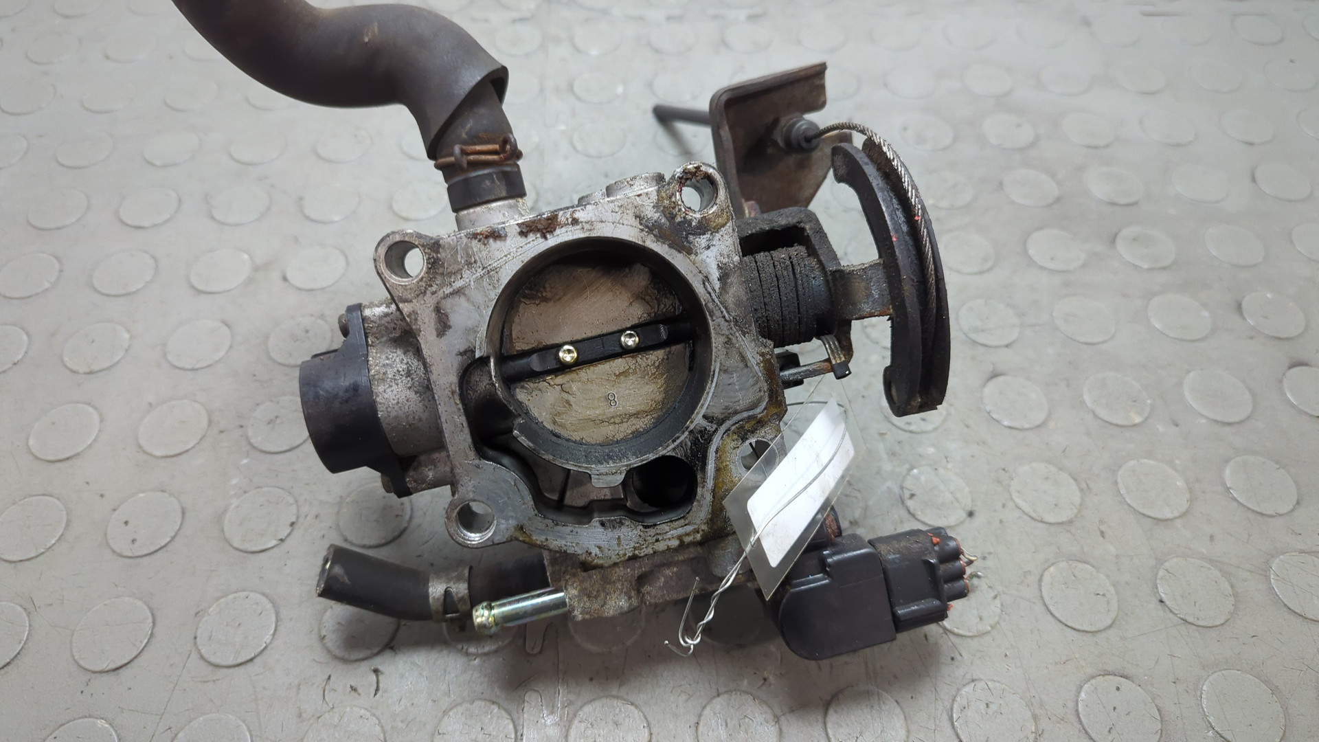 Заслонка дроссельная электрическая