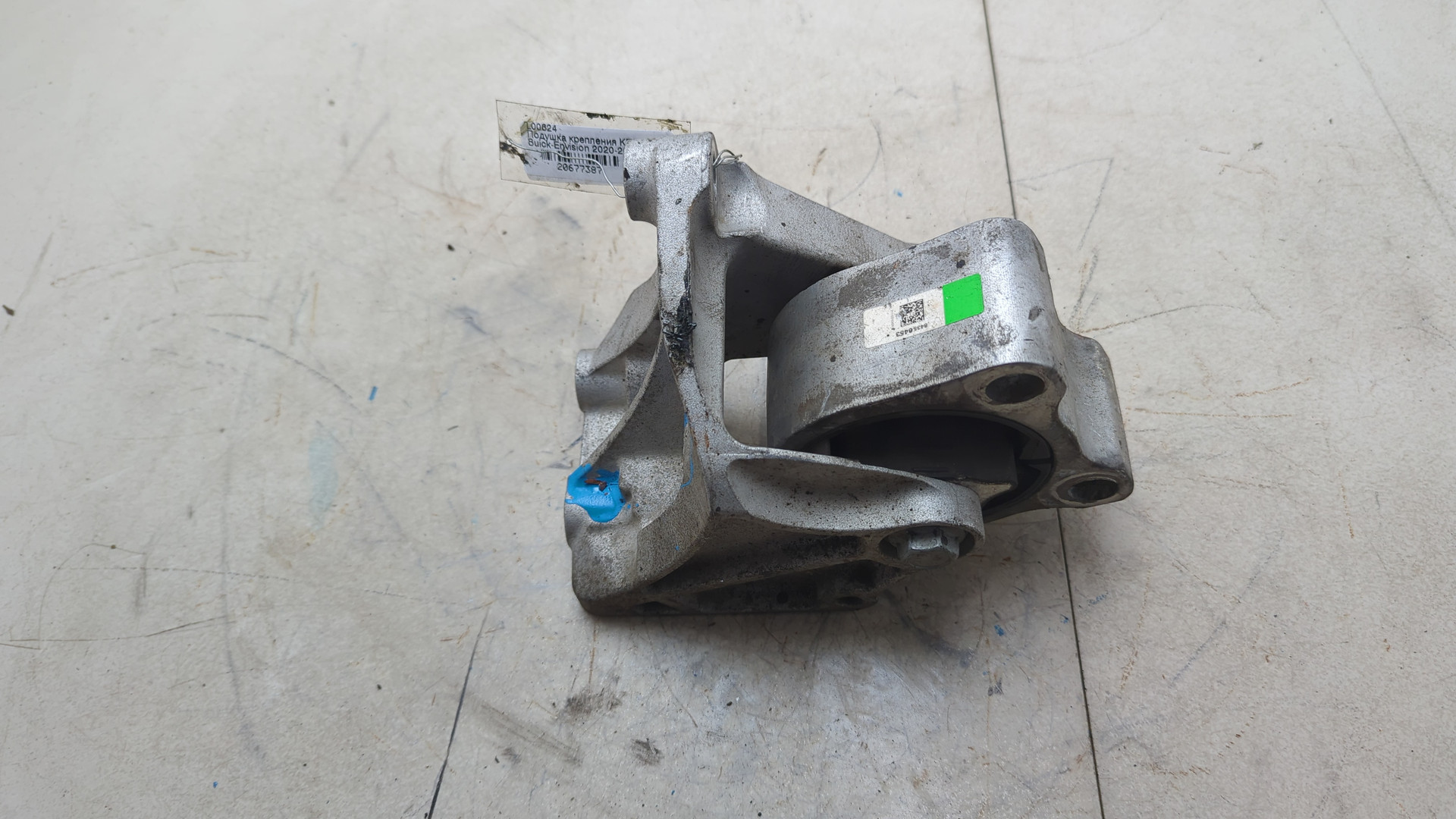 Опора КПП левая