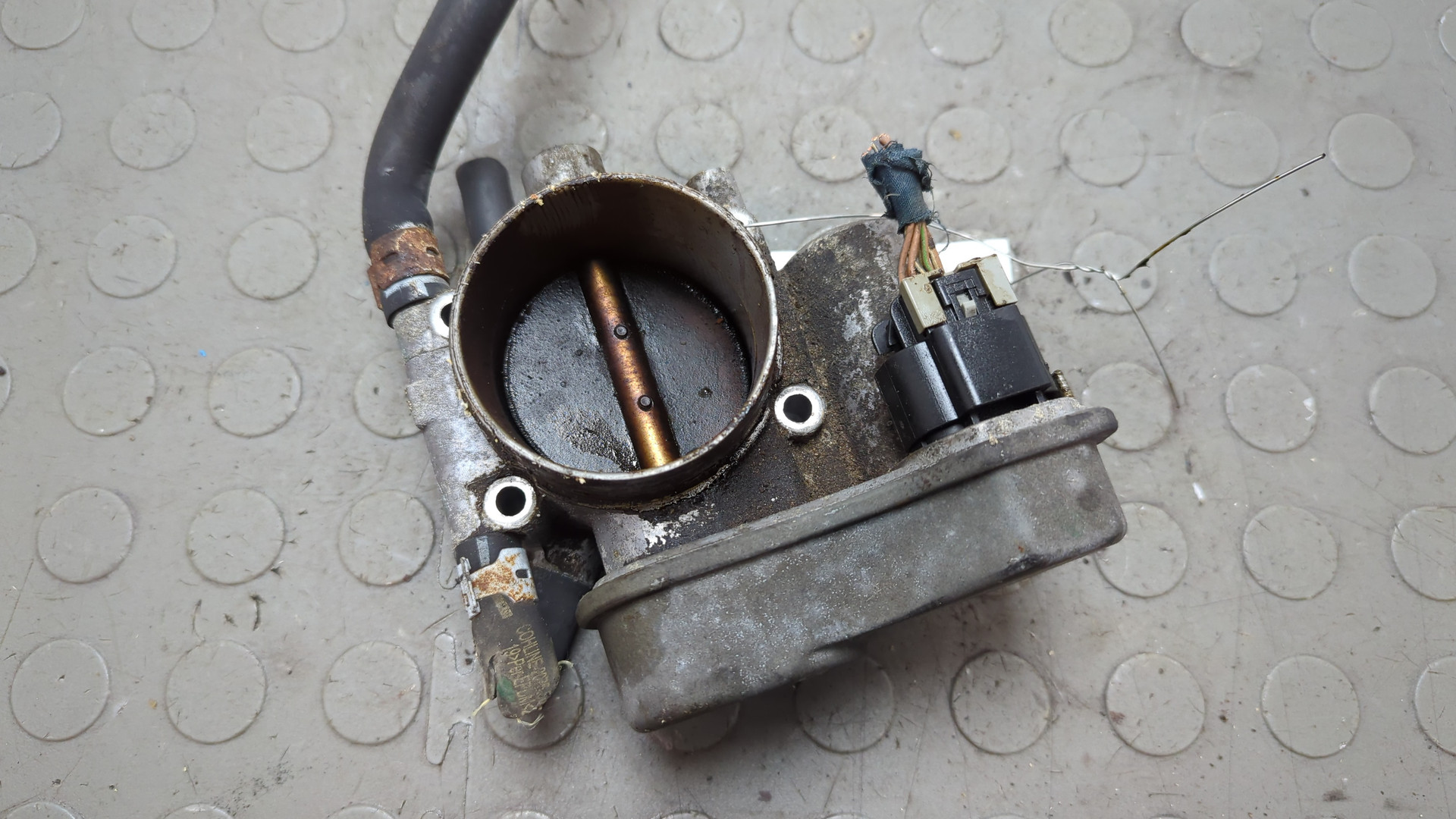 Заслонка дроссельная электрическая