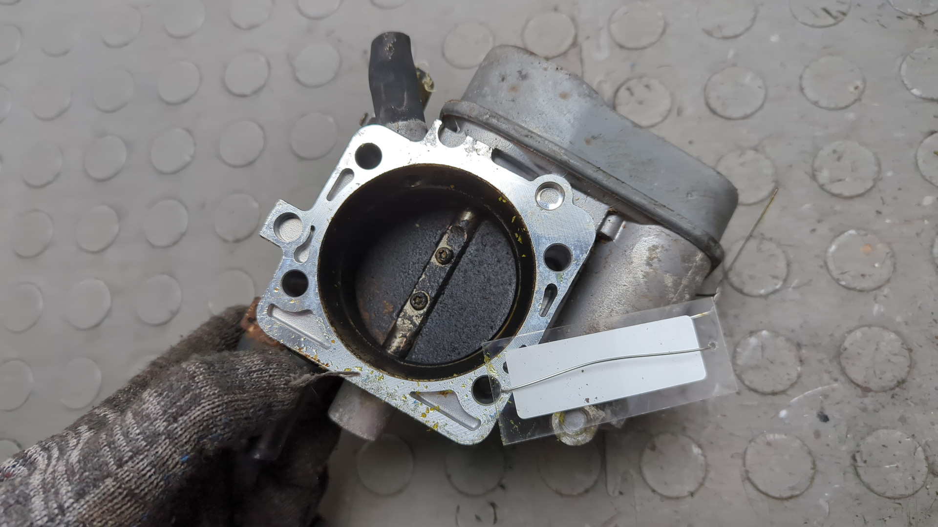 Заслонка дроссельная электрическая