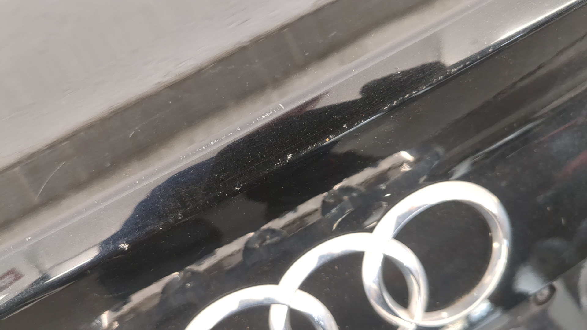 Дверь багажника