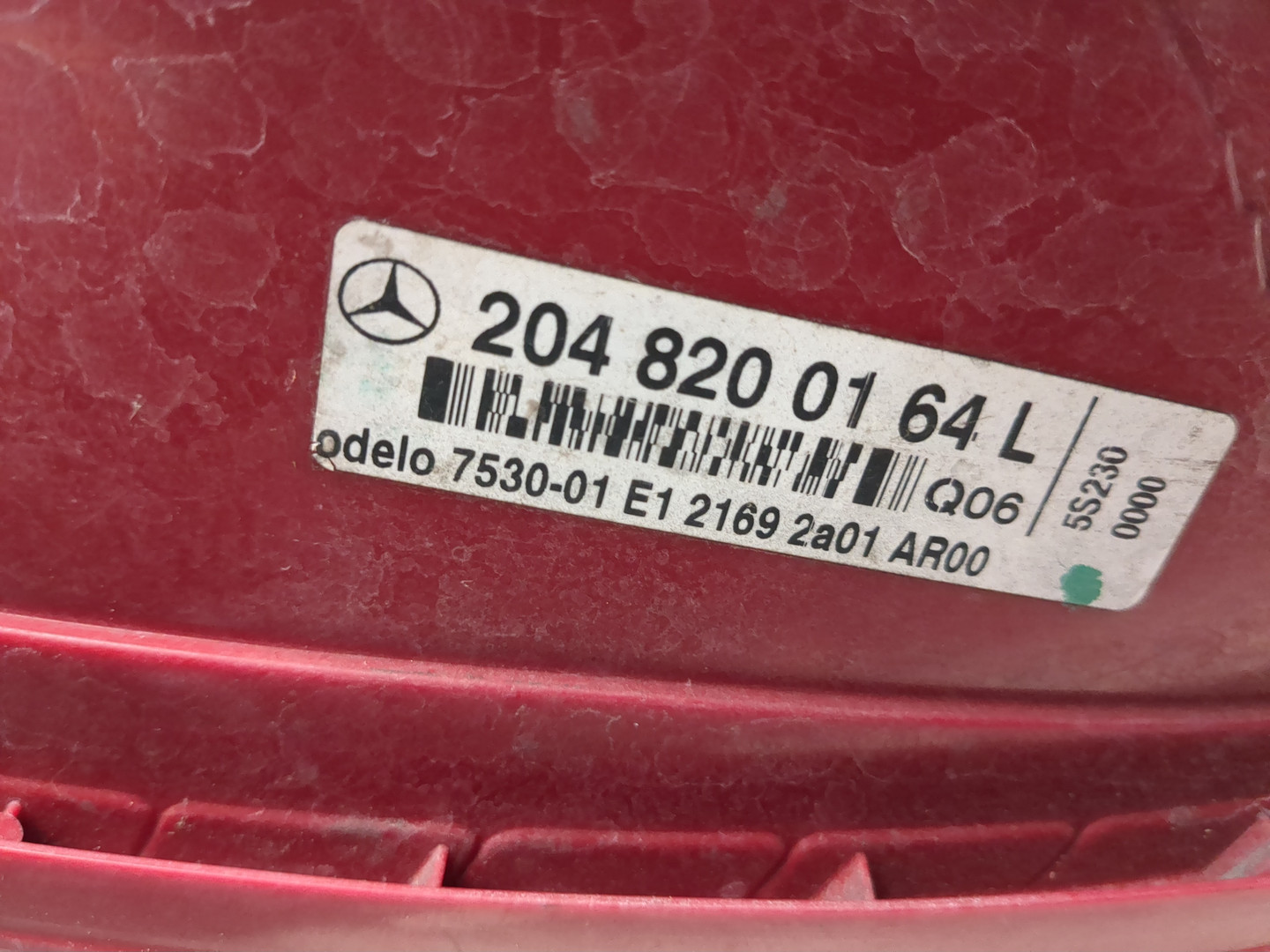 Фонарь задний левый