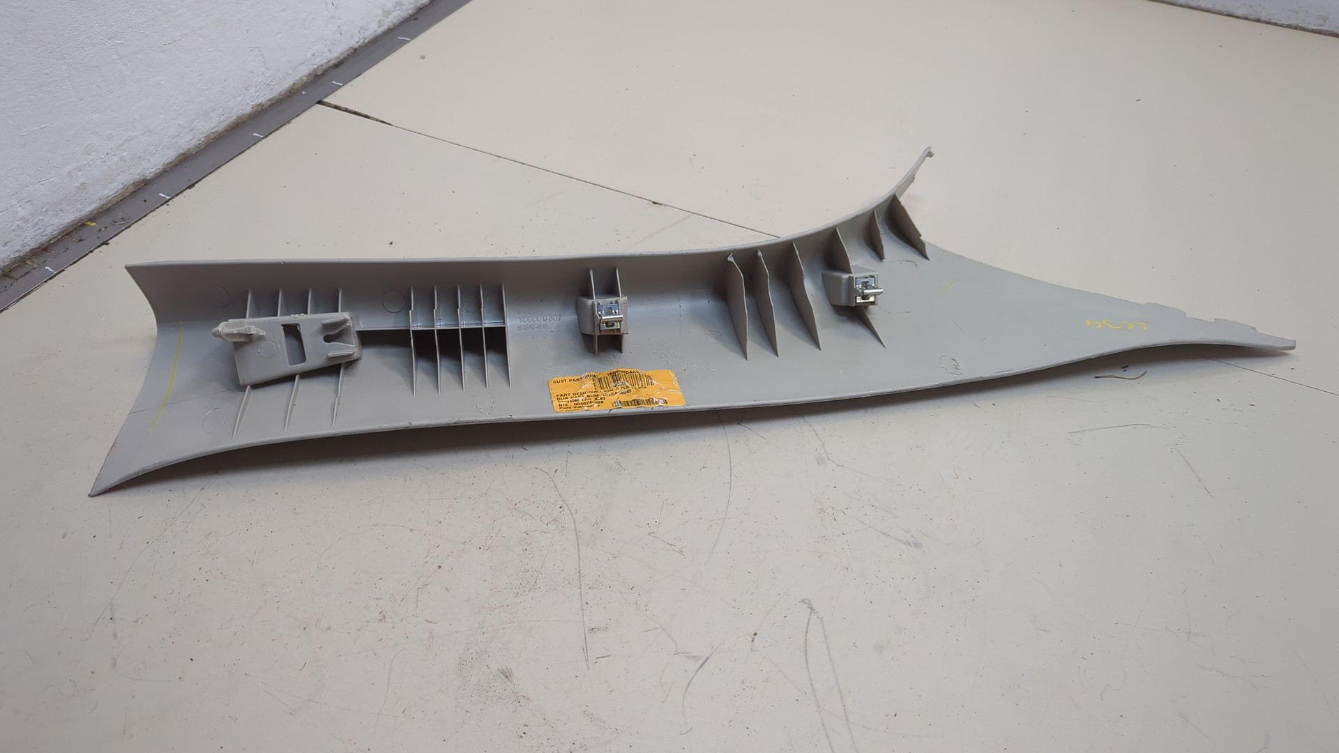 Накладка стойки