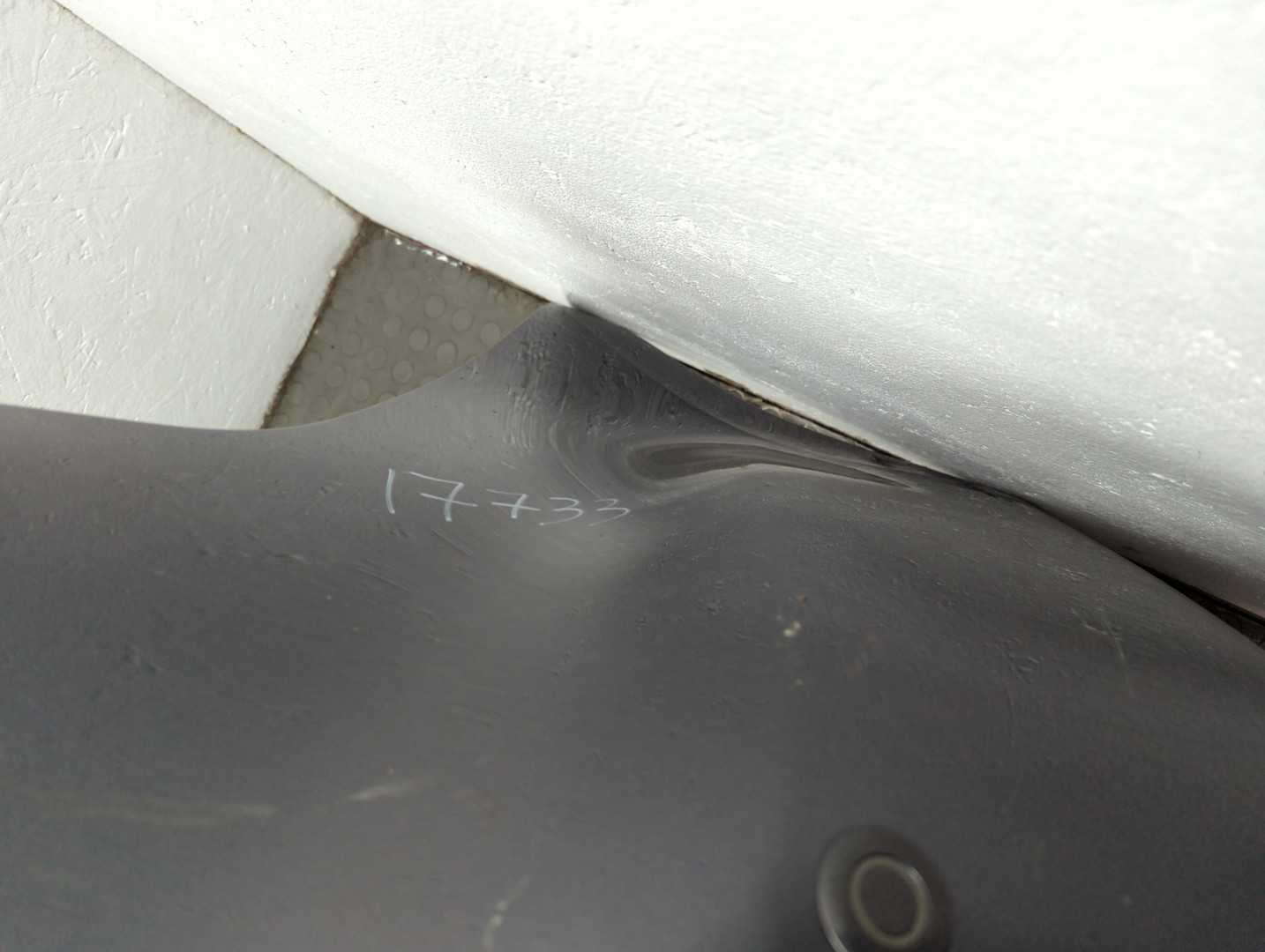 Бампер задний