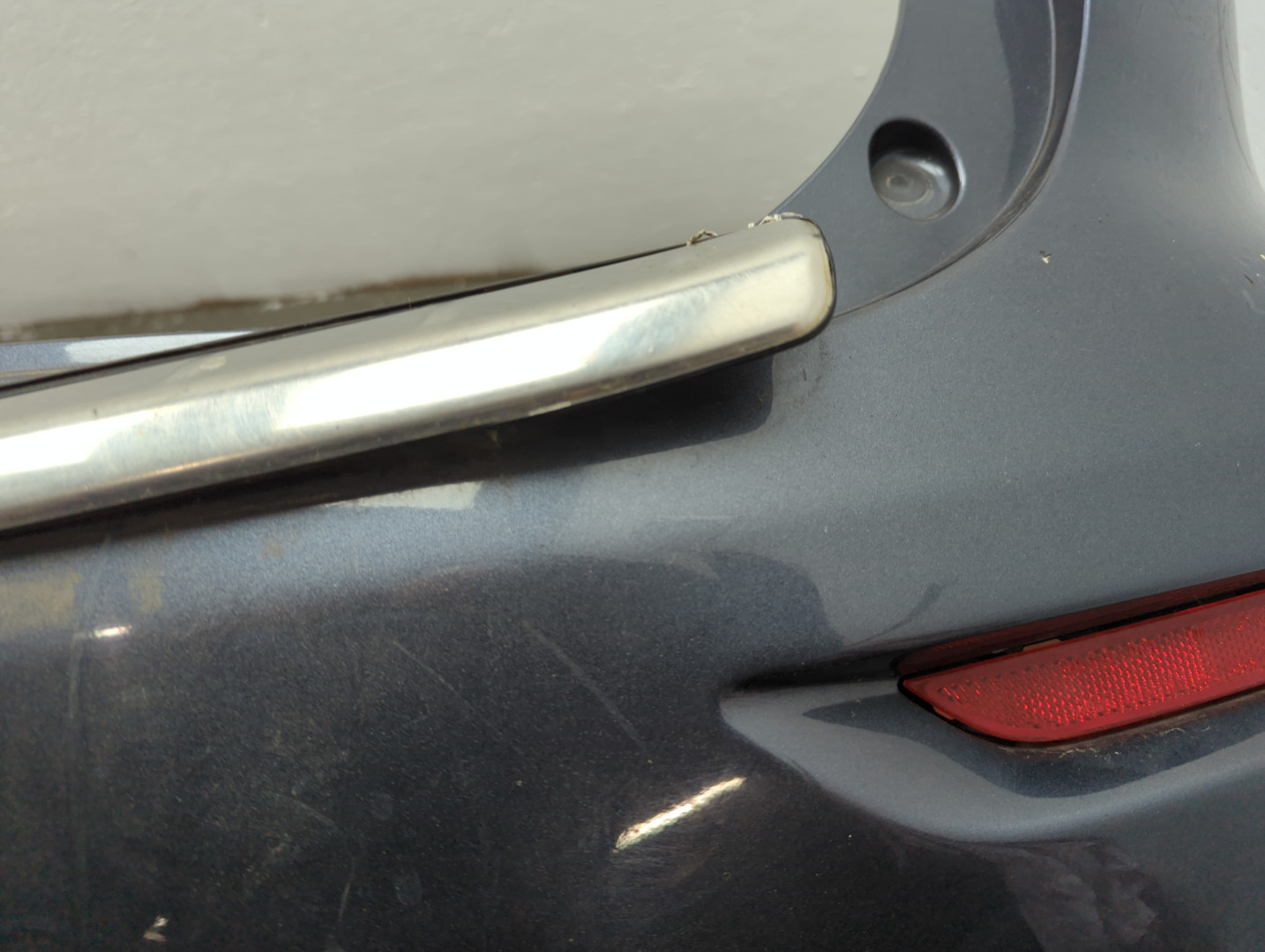 Бампер задний