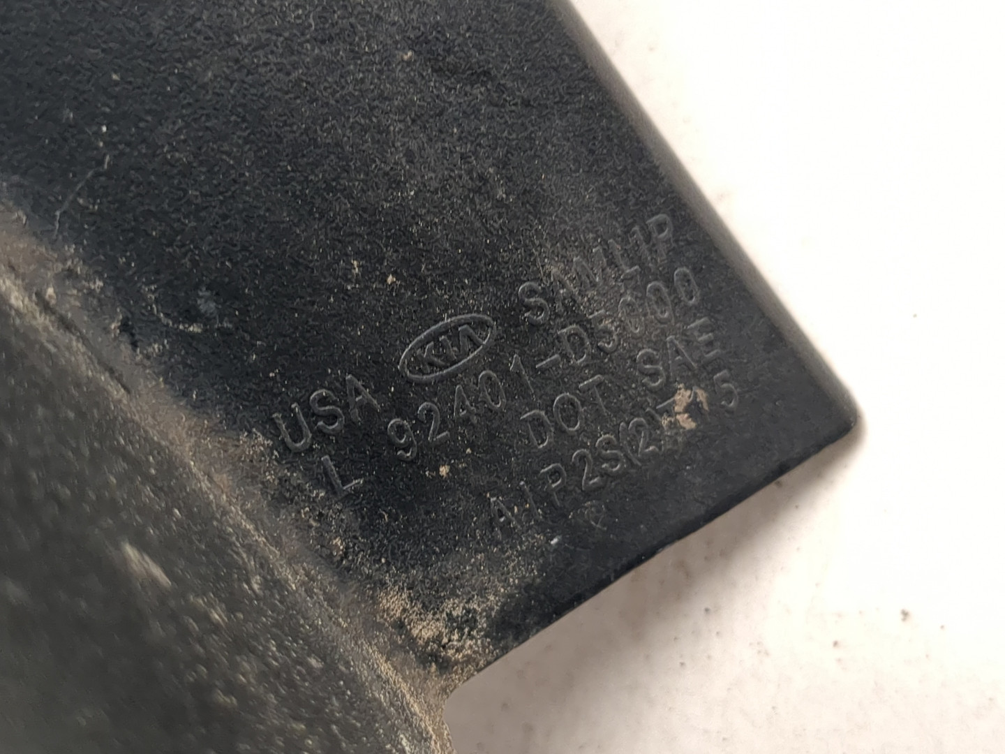 Фонарь задний левый