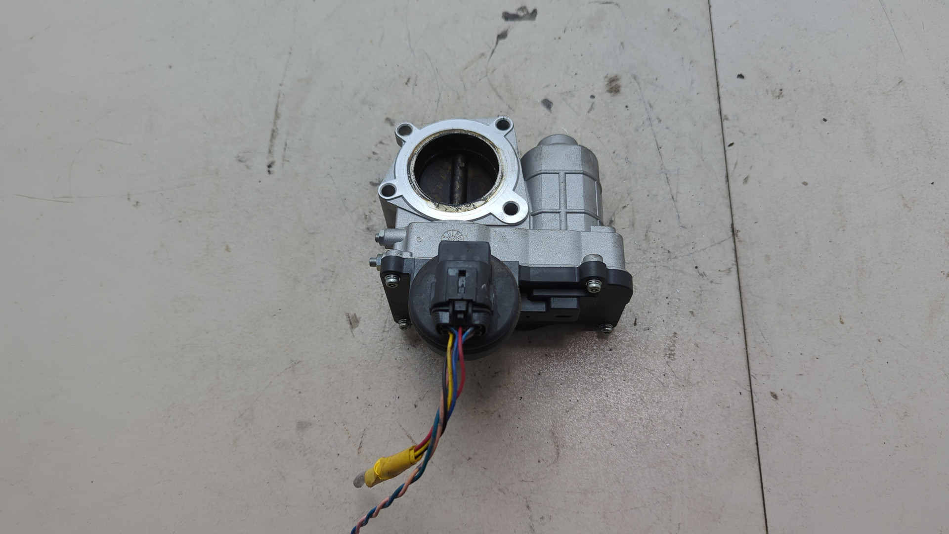 Заслонка дроссельная электрическая