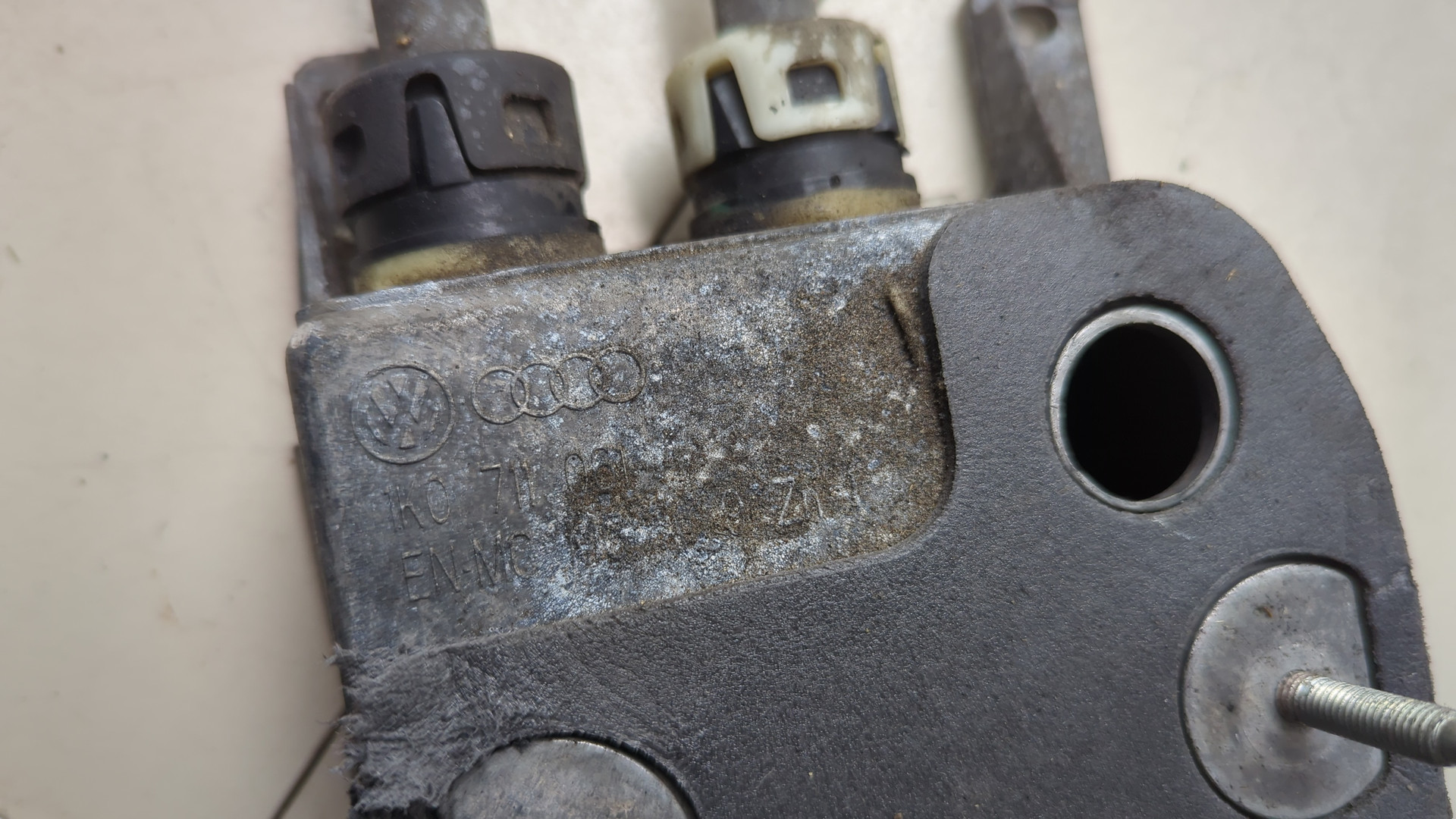 Кулиса МКПП / АКПП