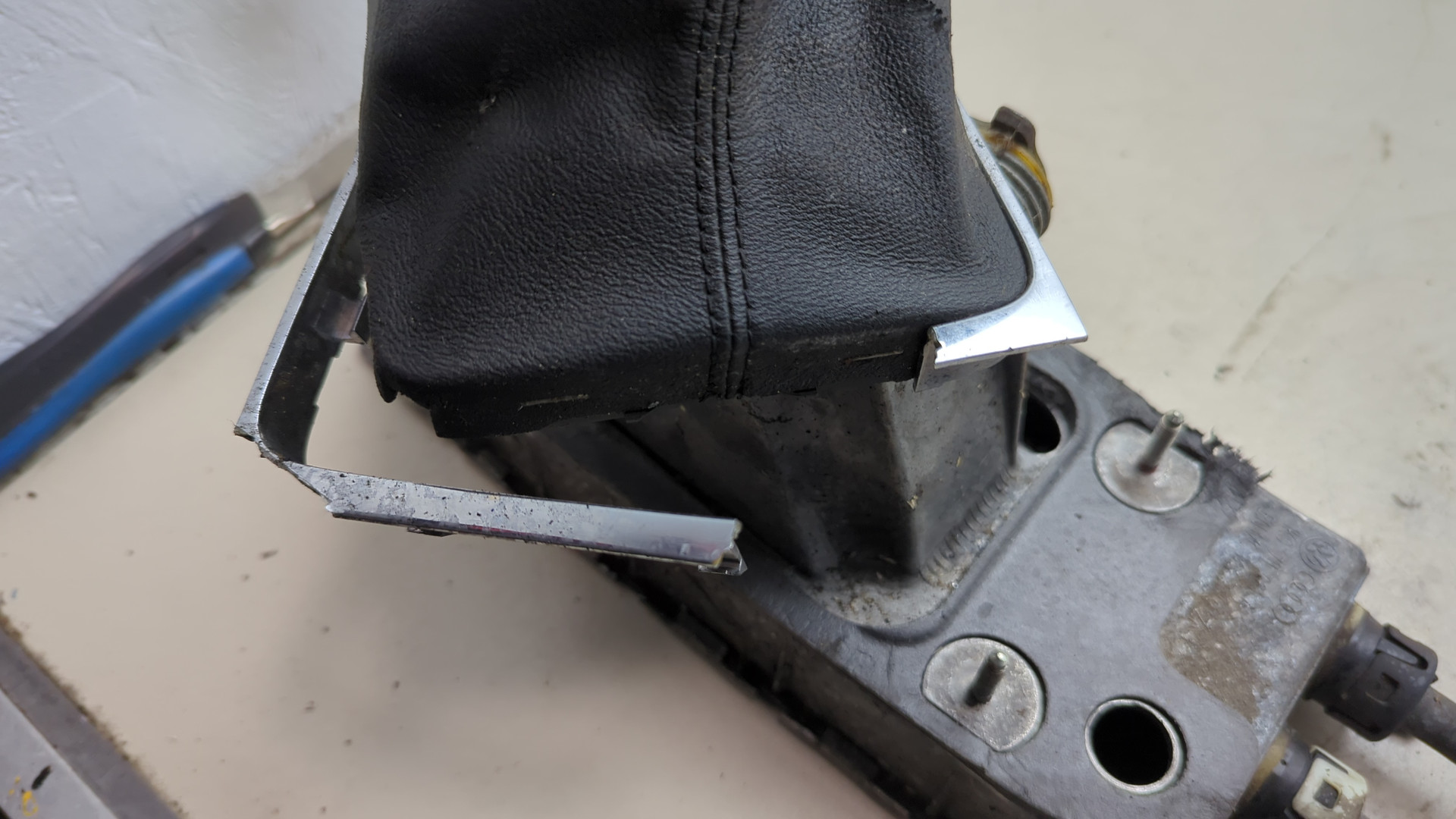 Кулиса МКПП / АКПП