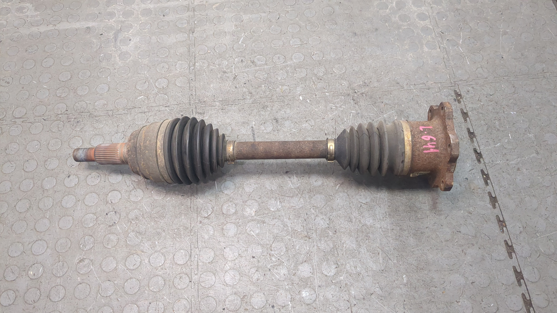 Полуось передняя