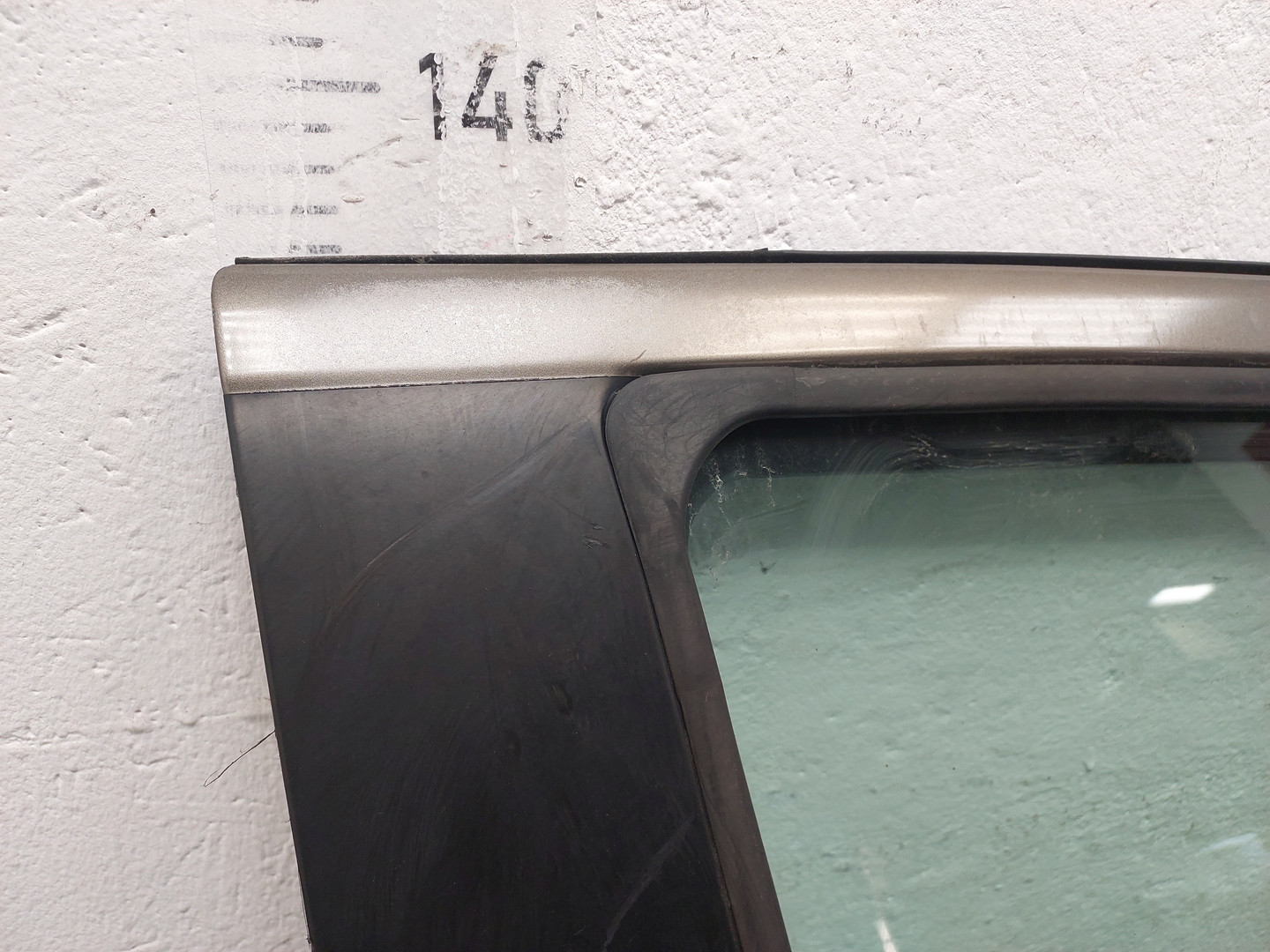 Дверь передняя правая