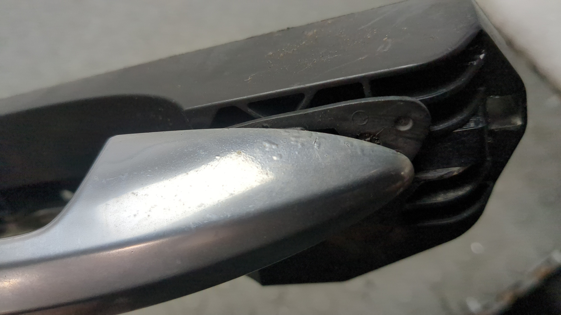 Ручка двери наружная