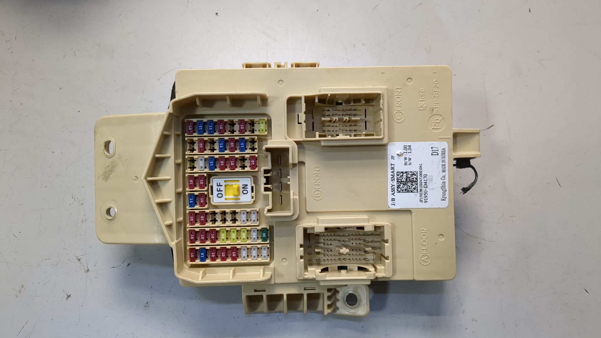 Блок предохранителей