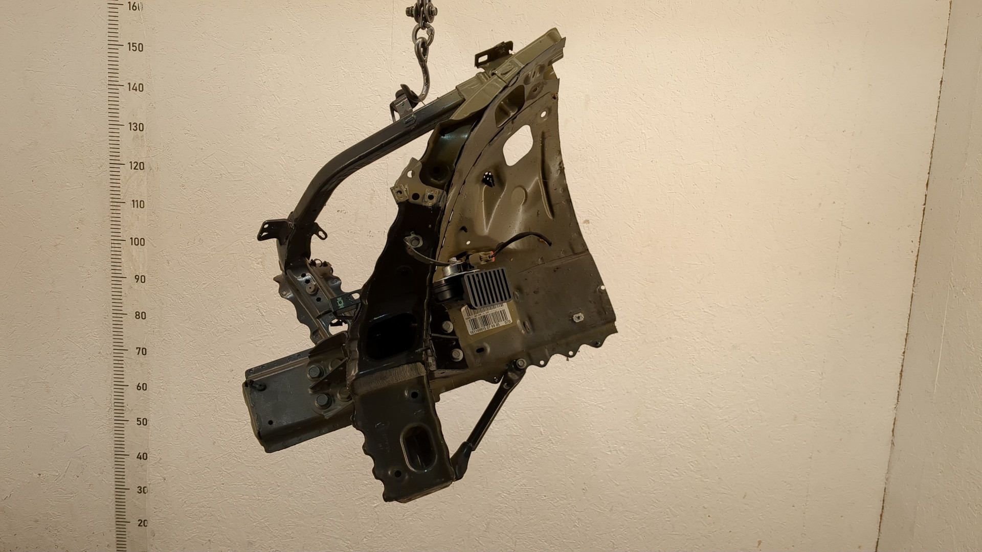 Лонжерон передний левый