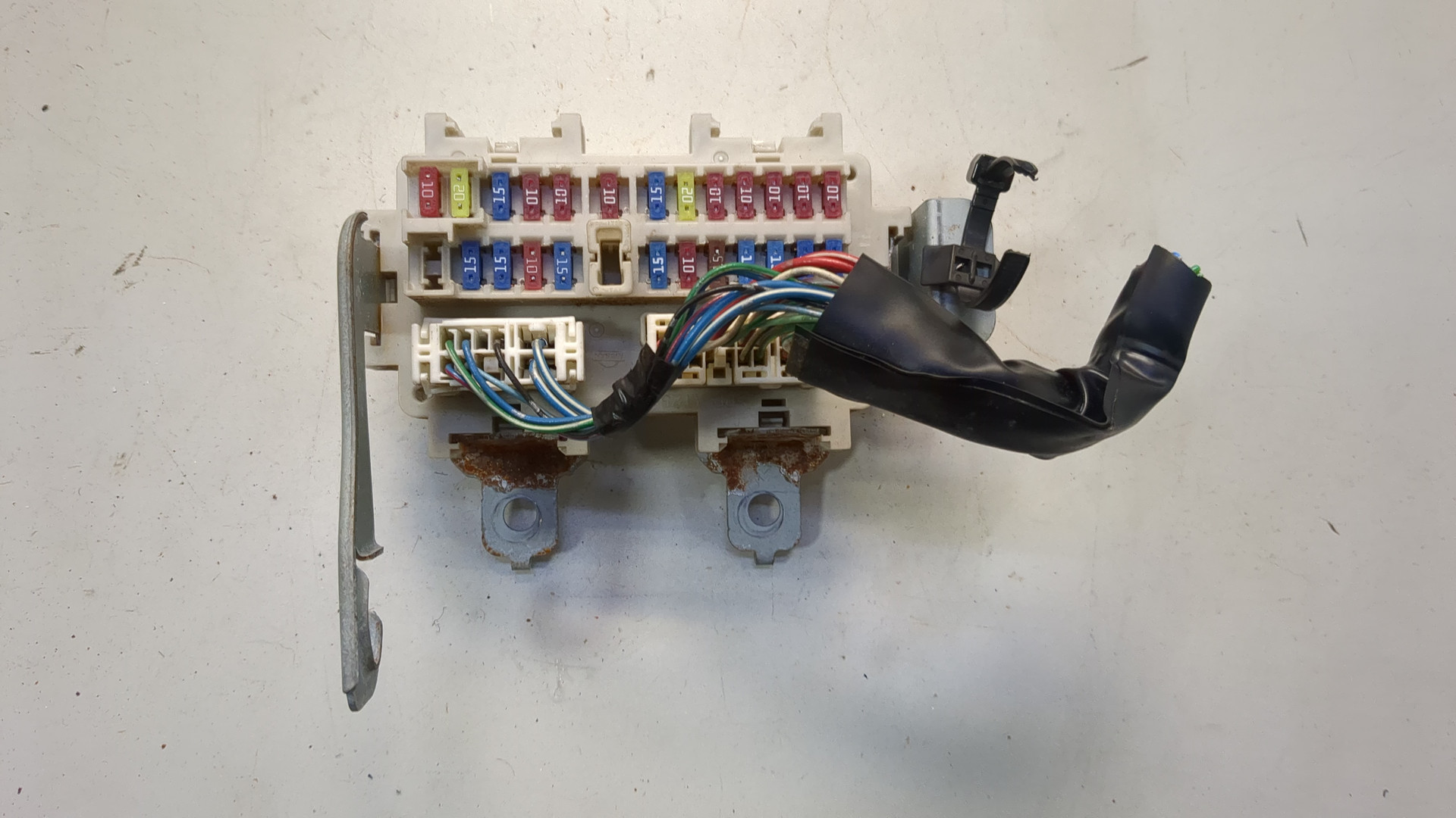 Блок предохранителей