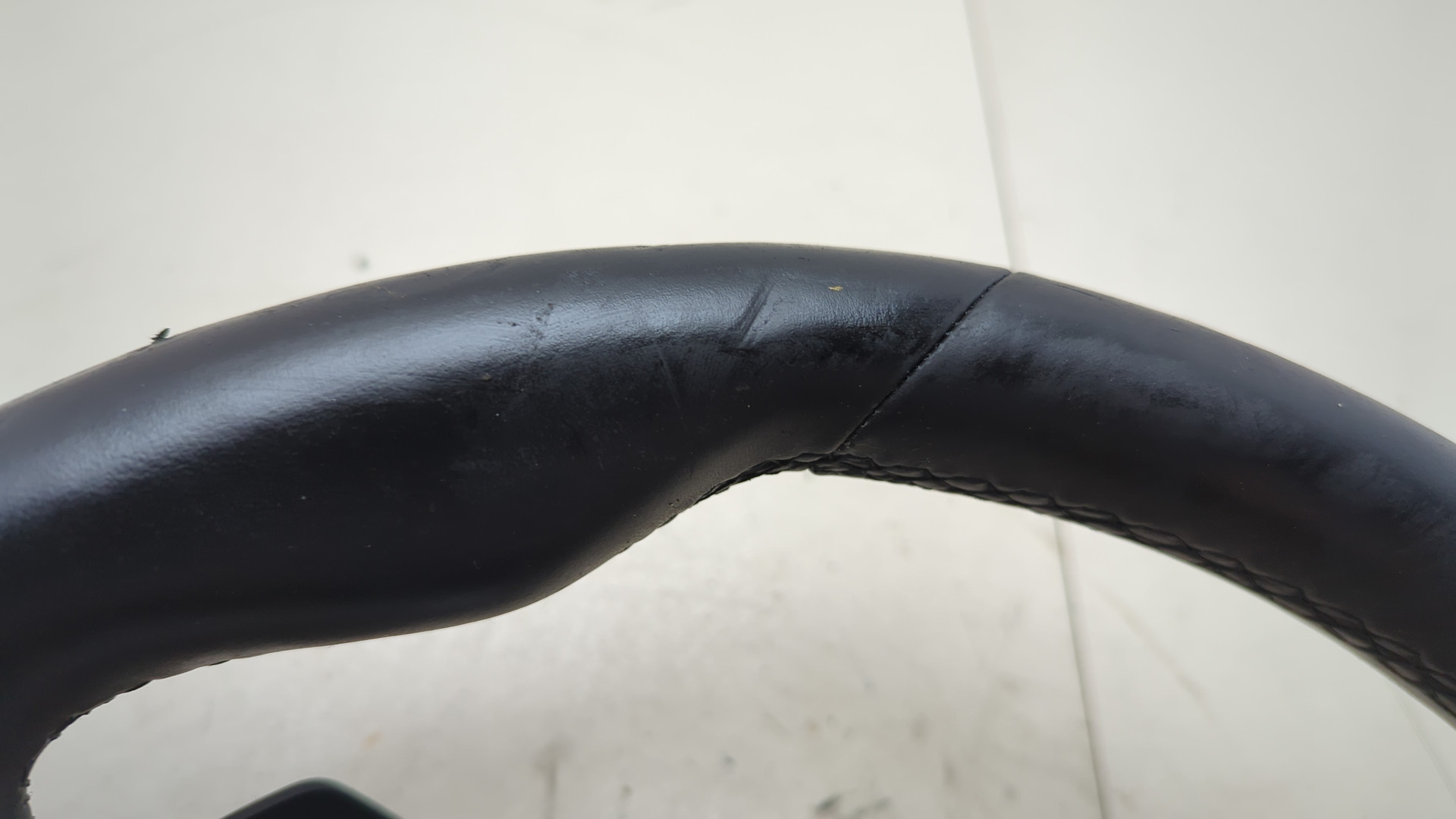 Рулевое колесо (руль)