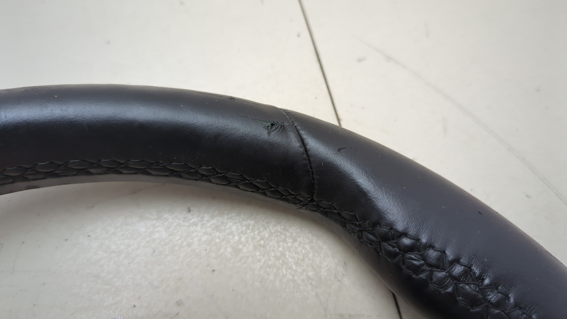 Рулевое колесо (руль)