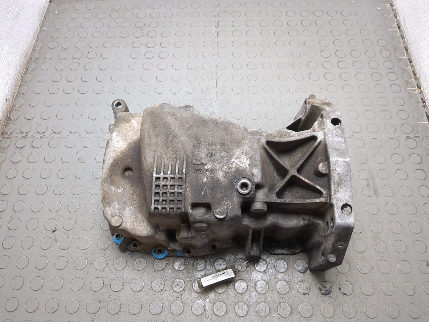 Поддон масляный двигателя (картер)