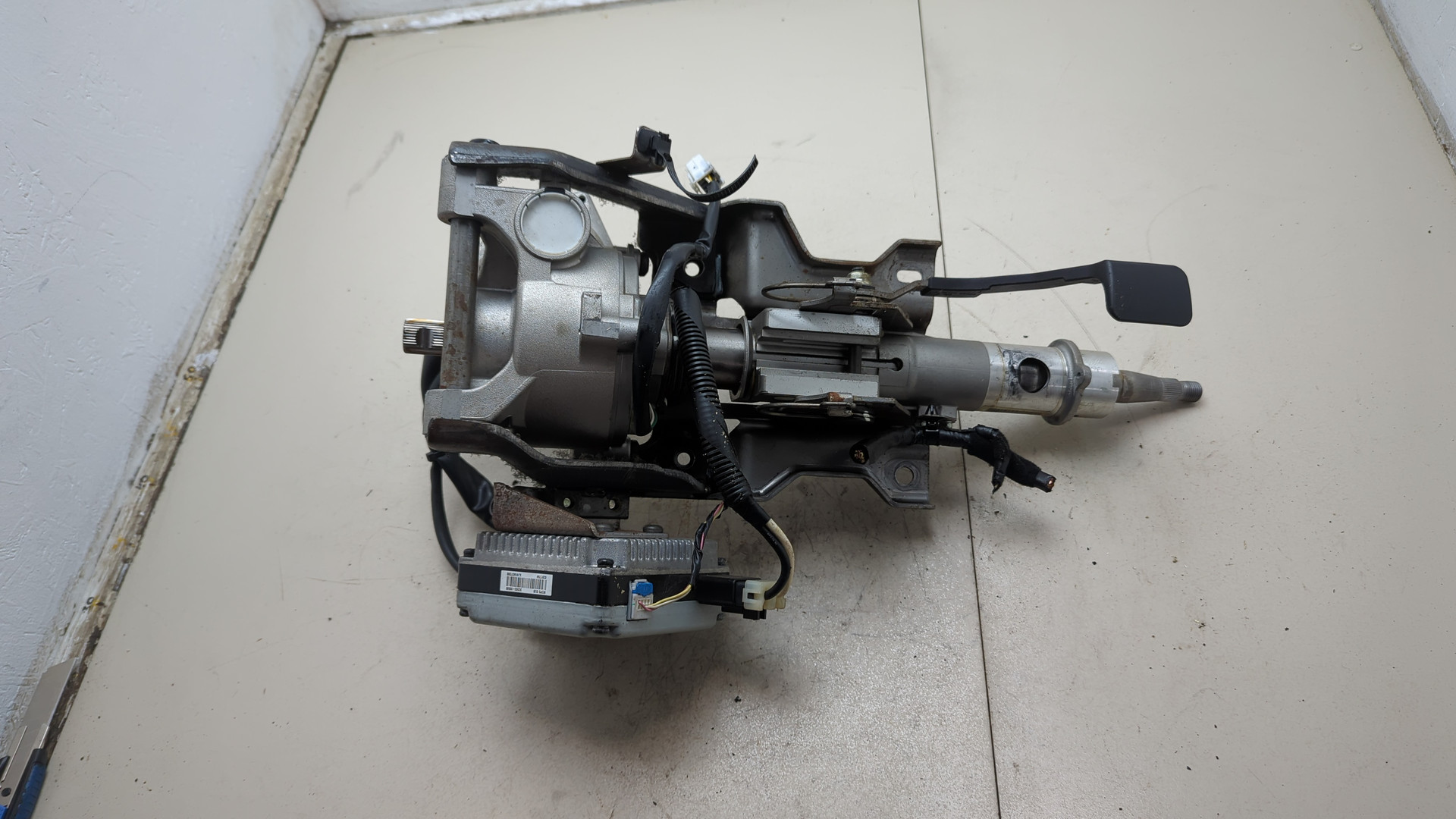 Серводвигатель рулевой рейки