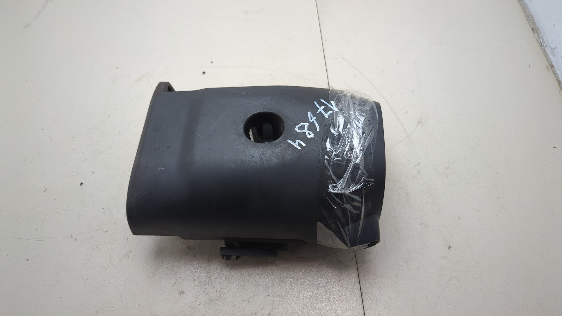 Кожух рулевой колонки