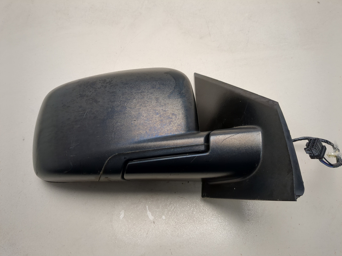 Зеркало правое электрическое