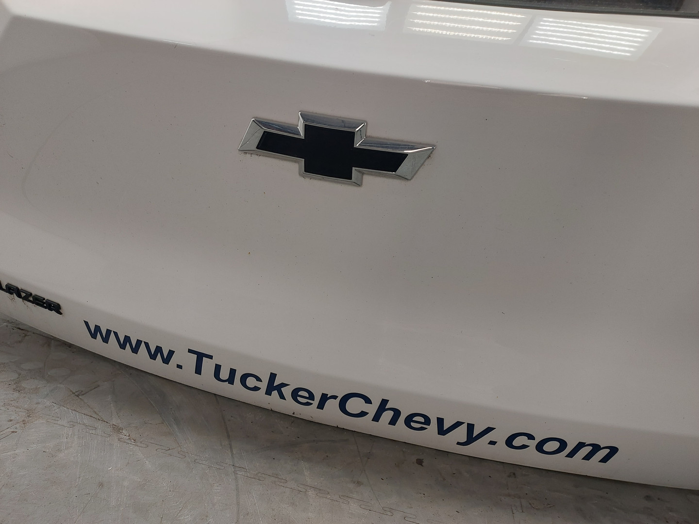 Дверь багажника