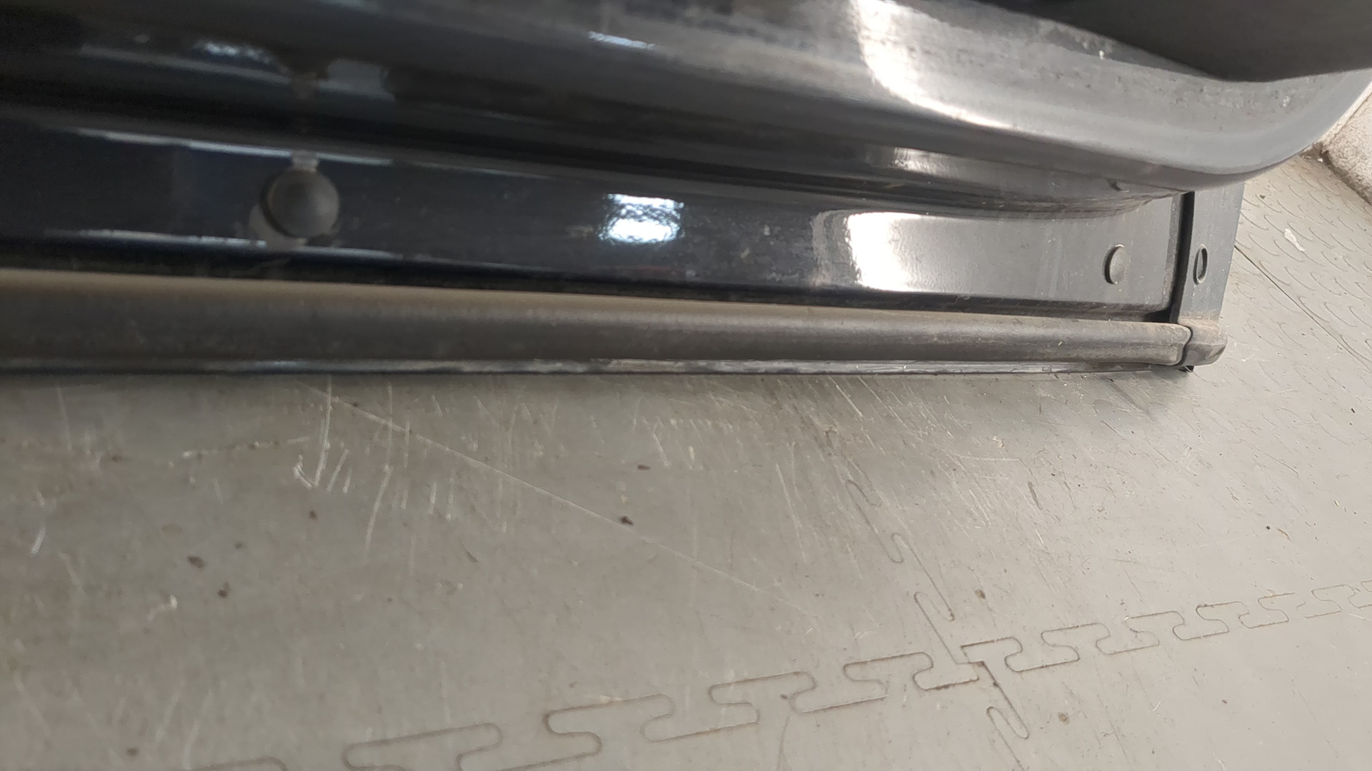 Дверь передняя левая