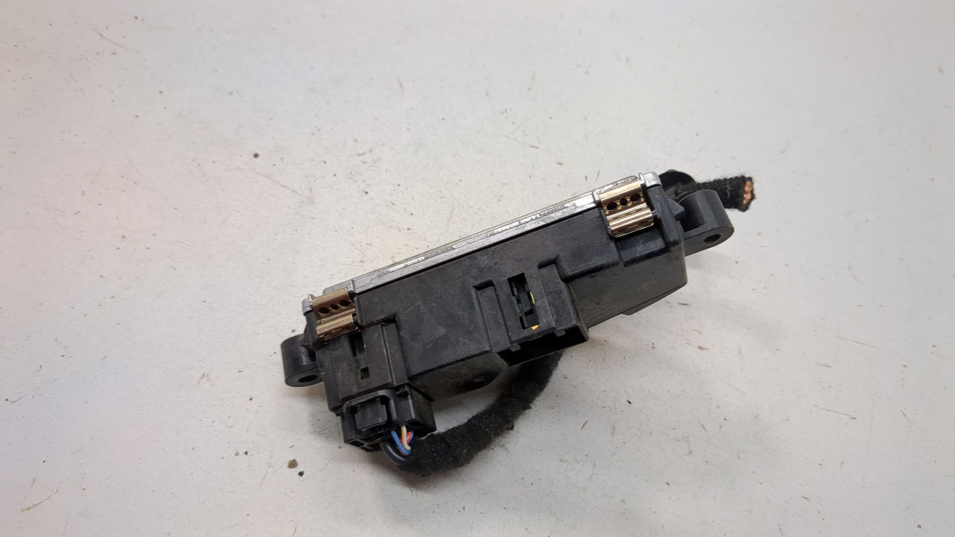 Резистор отопителя