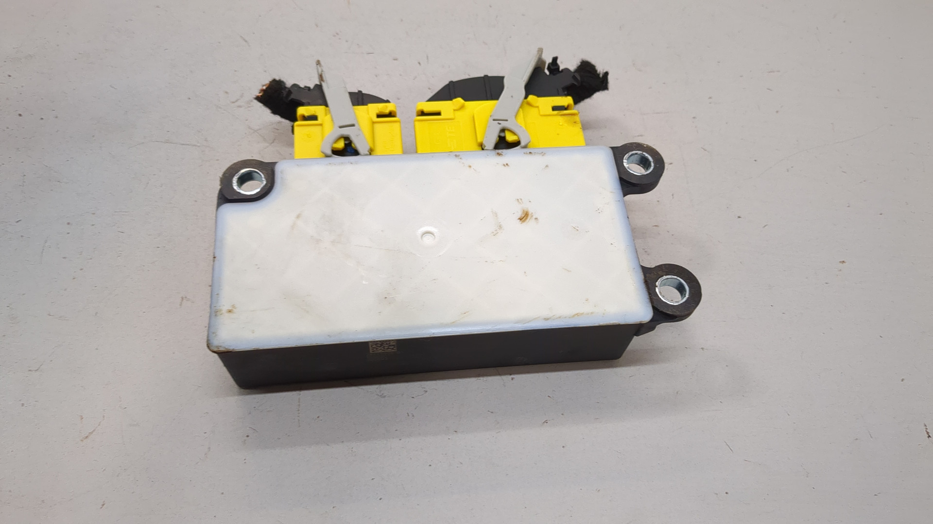 Блок управления подушек безопасности (AIR BAG)