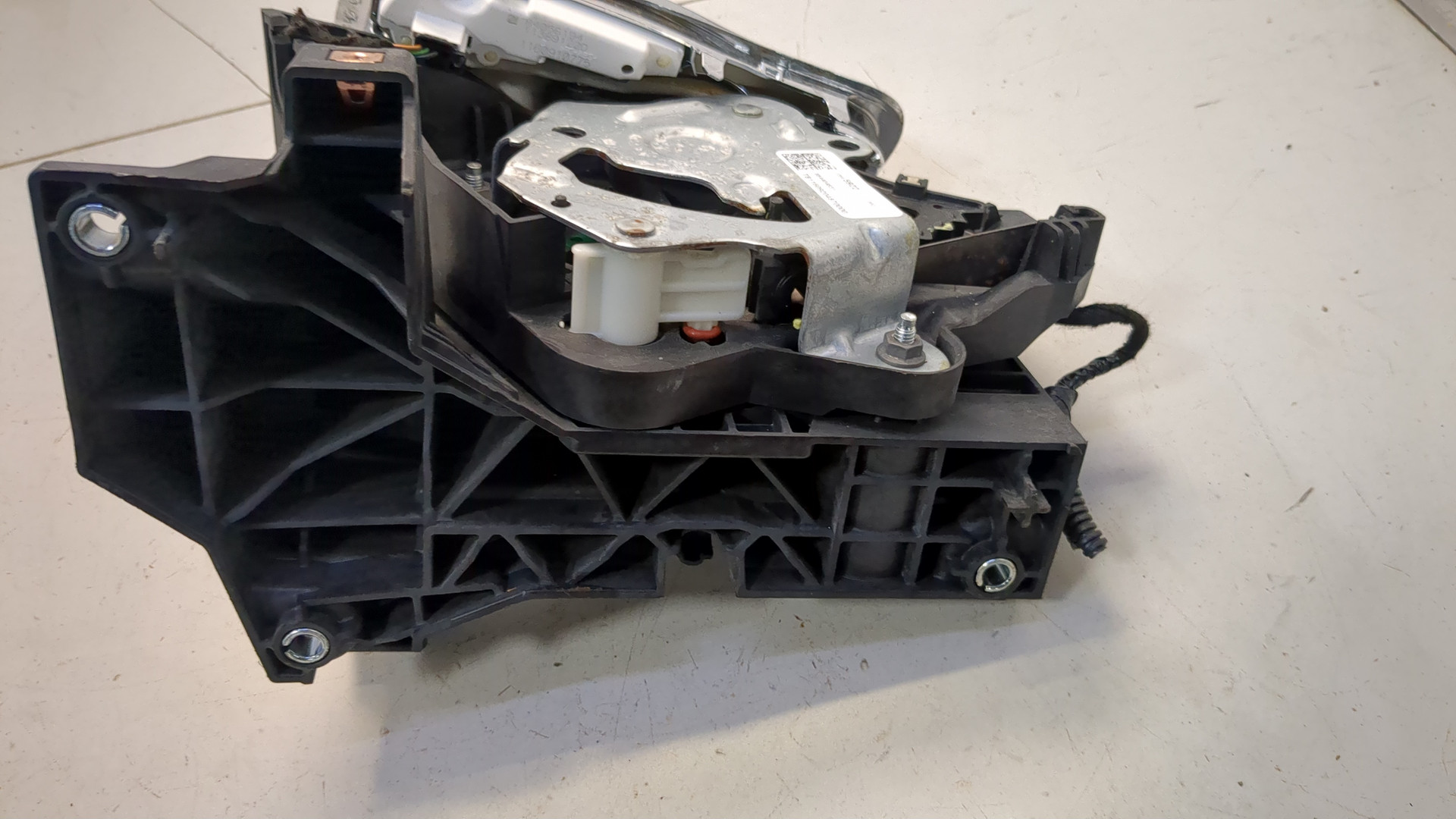 Кулиса МКПП / АКПП