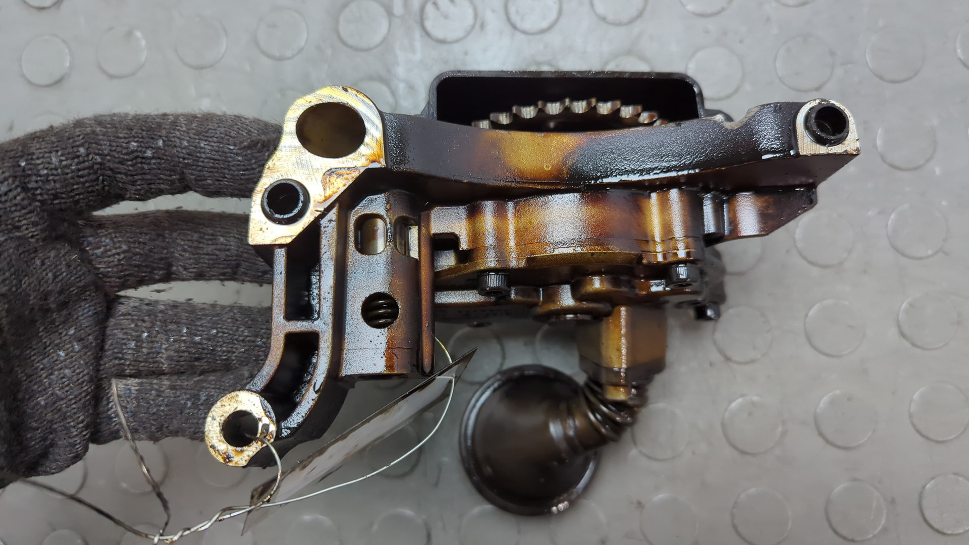 Насос масляный