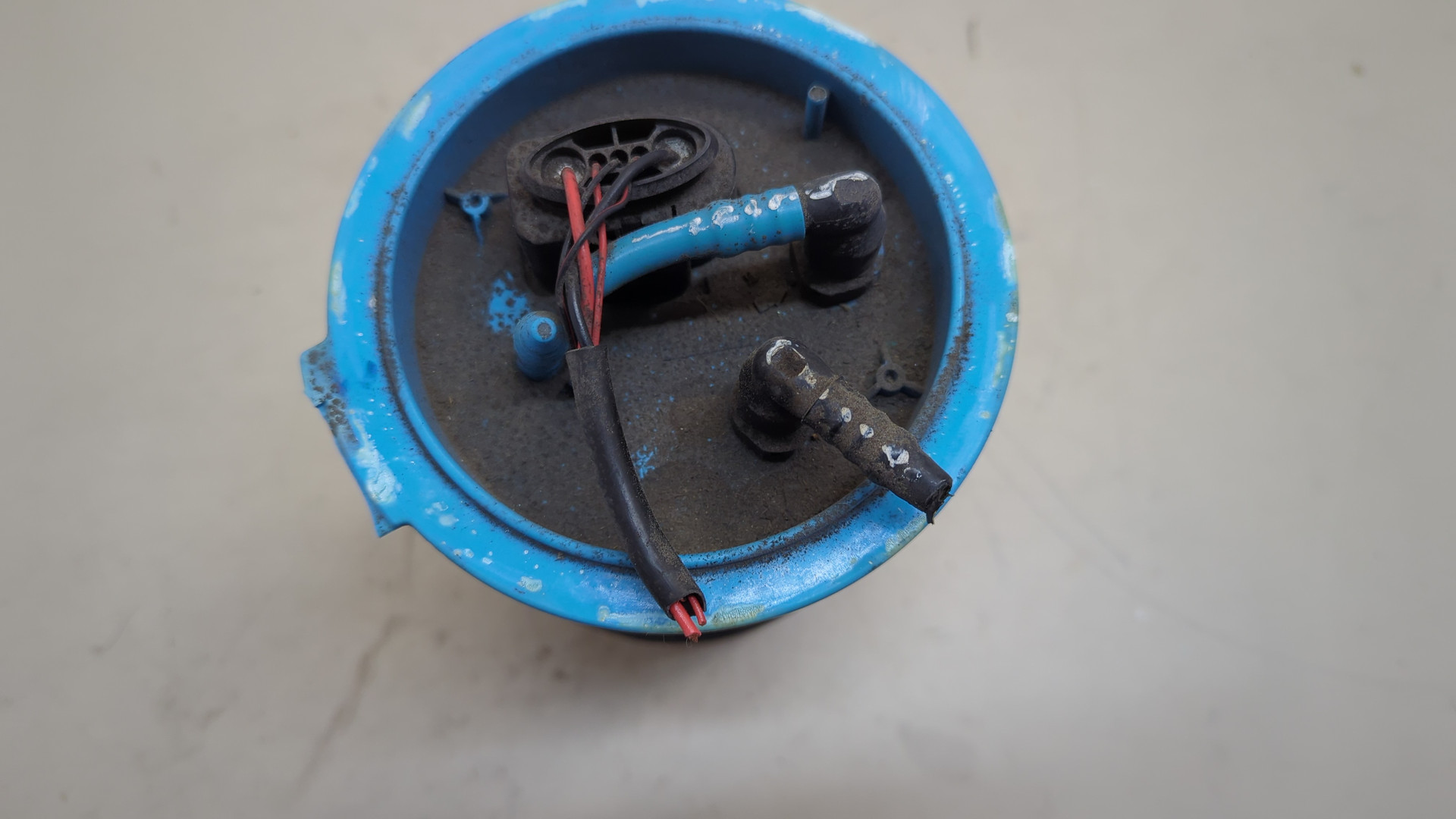 Насос топливный электрический