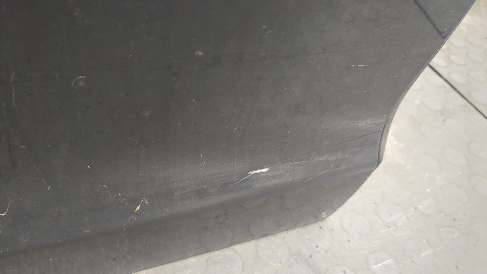 Дверь задняя правая