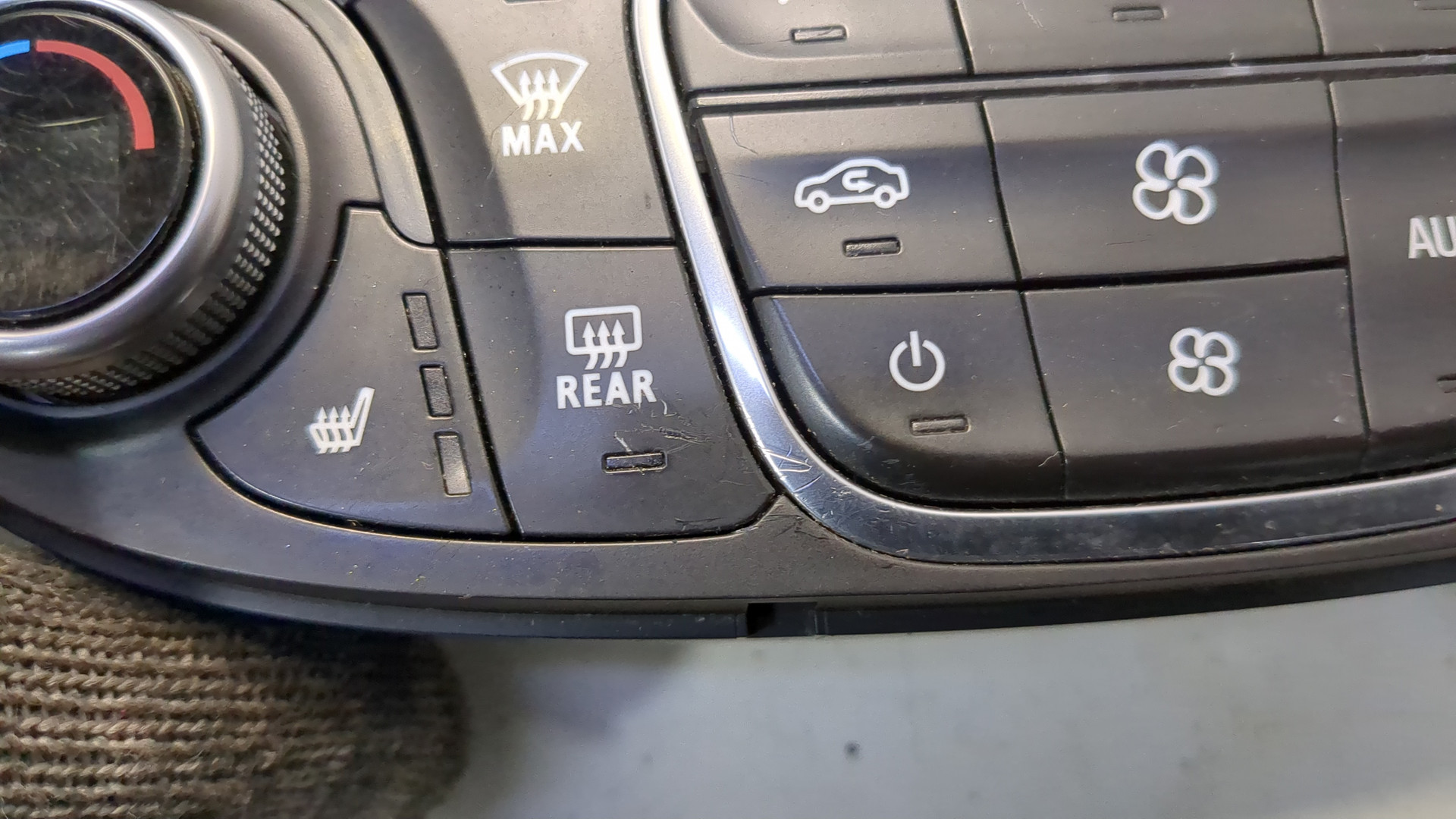 Переключатель отопителя