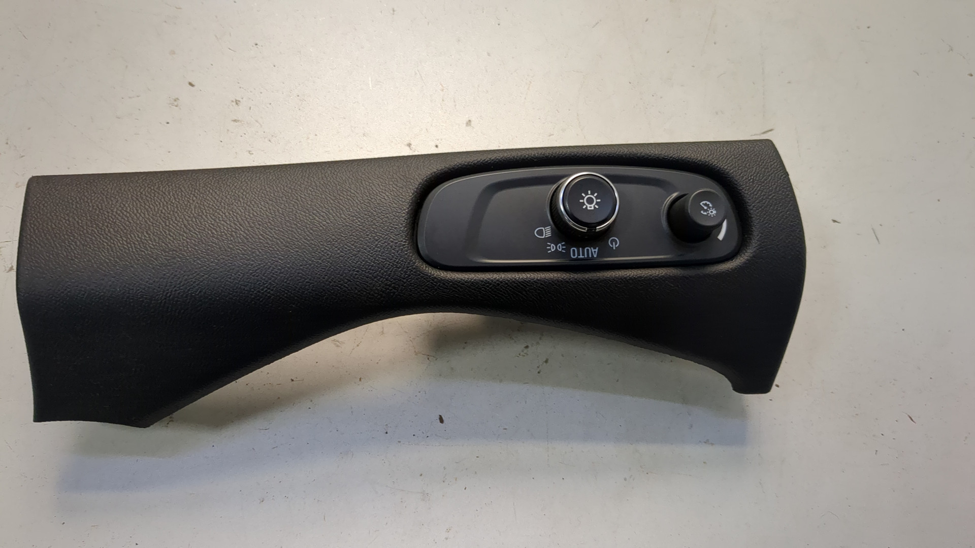 Переключатель света фар