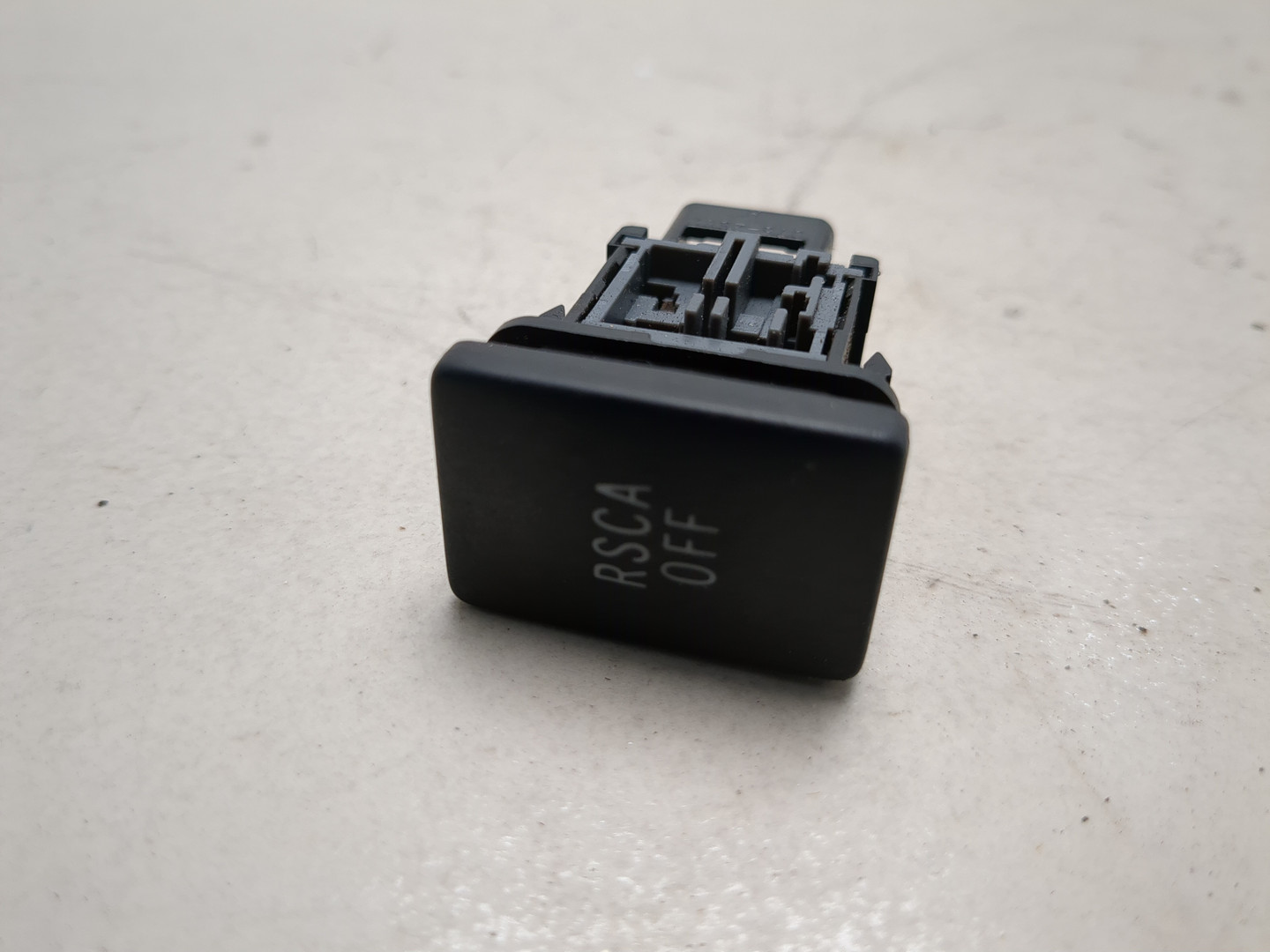 Выключатель