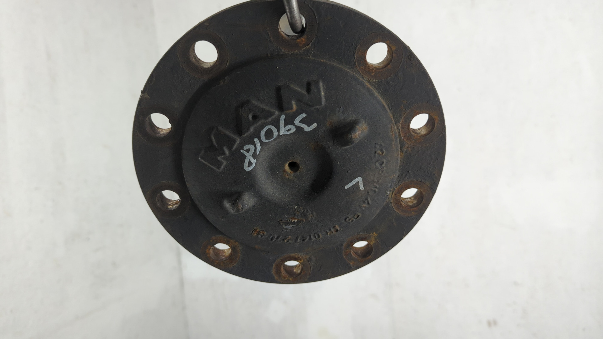 Полуось задняя левая