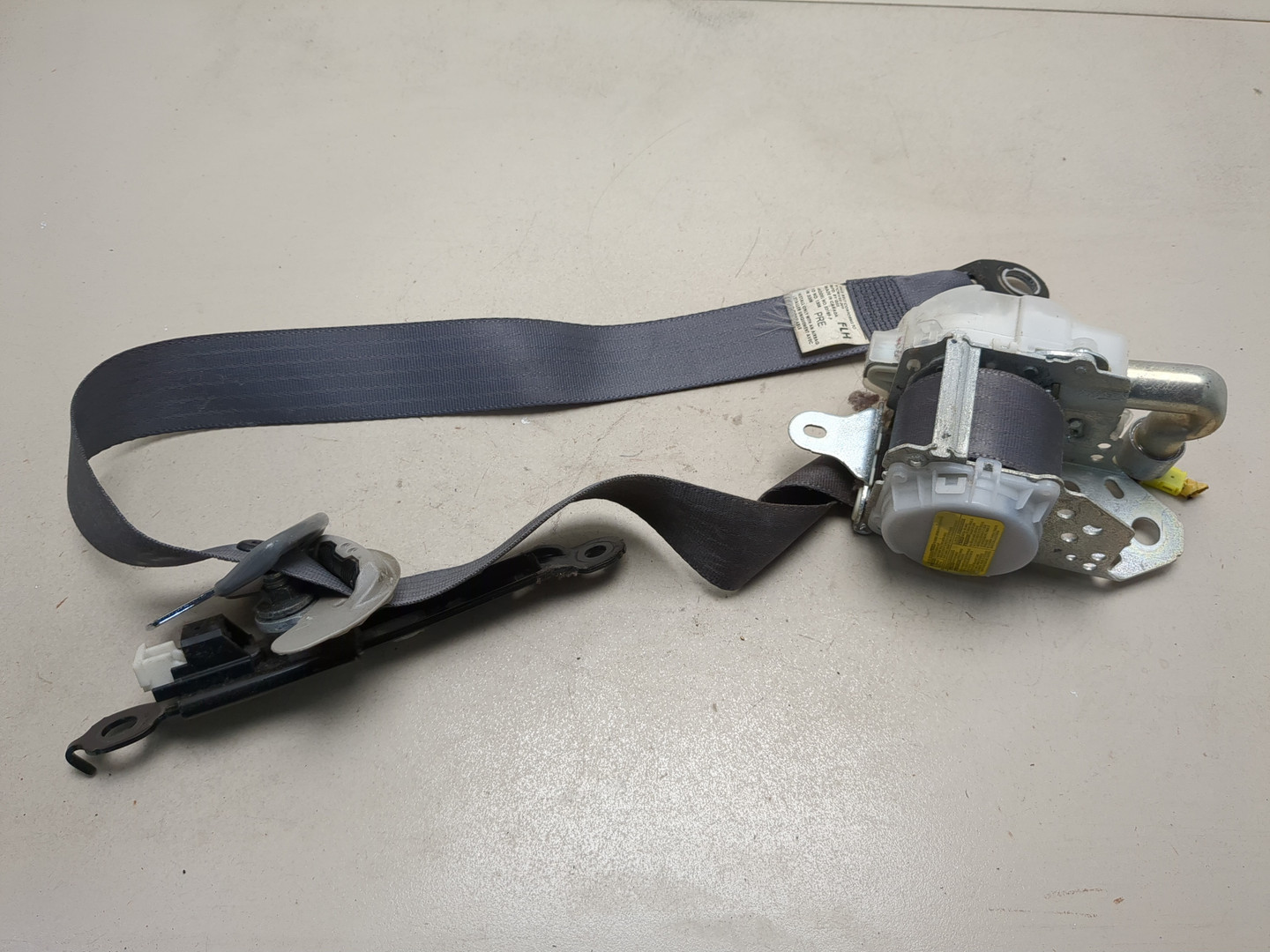 Ремень безопасности