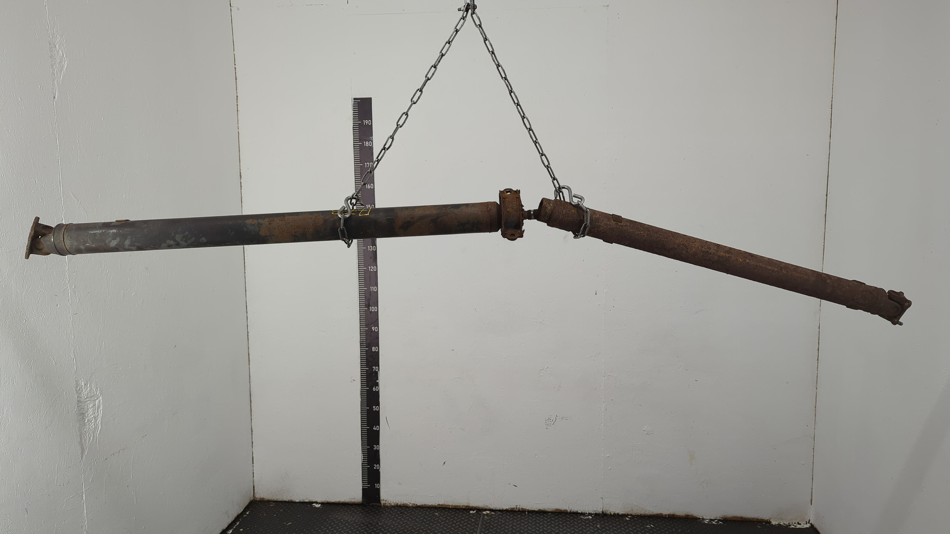 Вал карданный задний