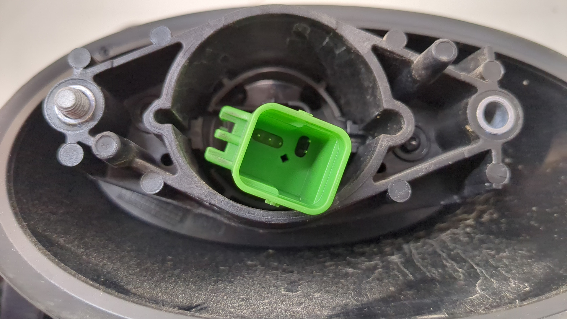 Зеркало левое электрическое