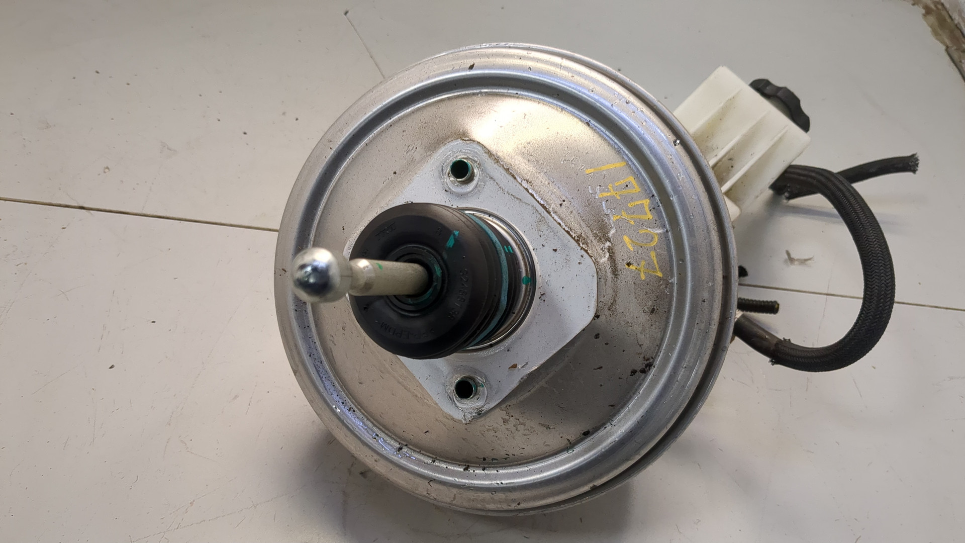 Цилиндр тормозной главный