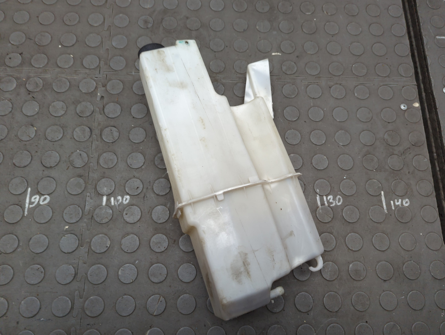 Бачок расширительный