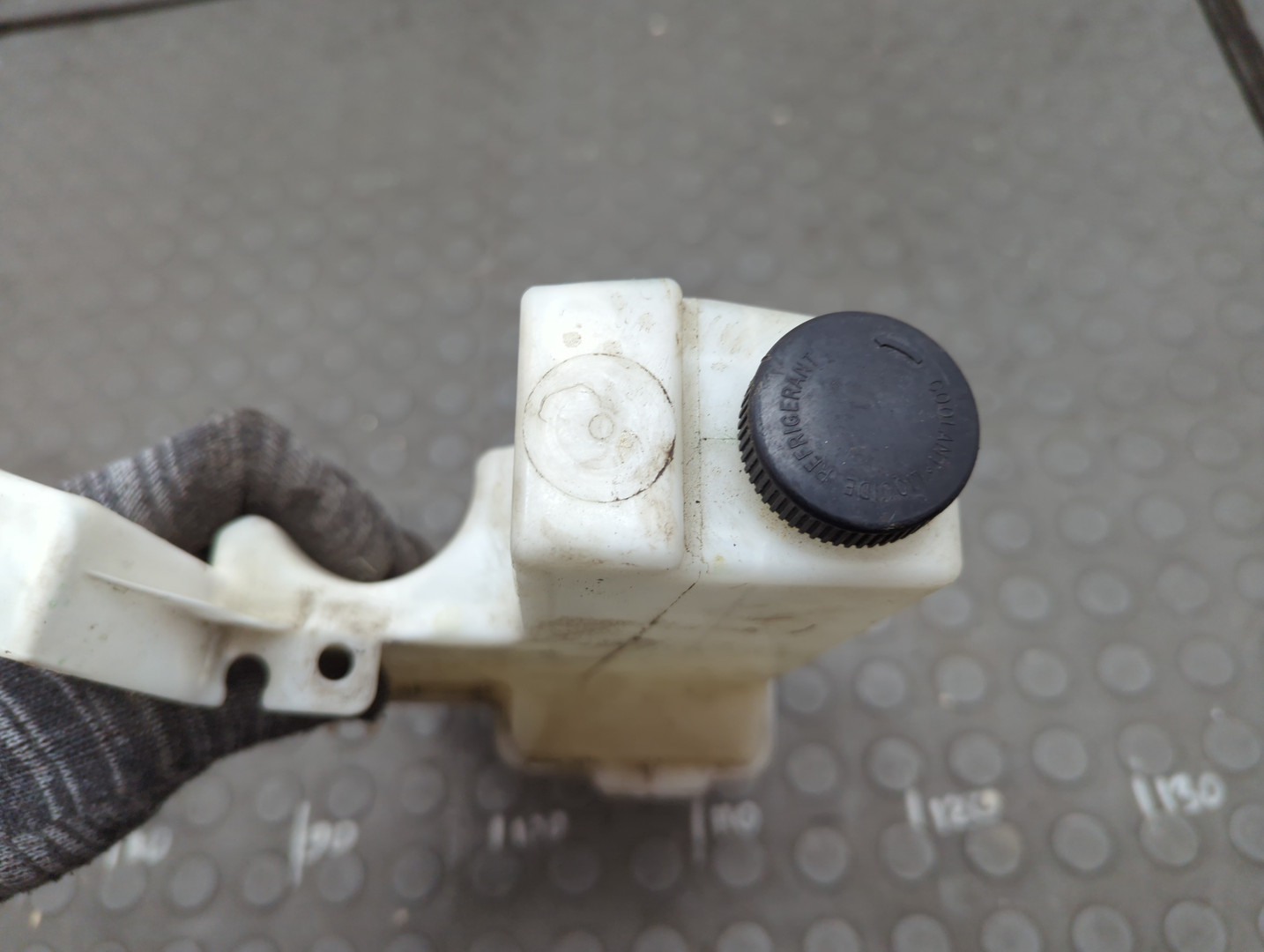 Бачок расширительный